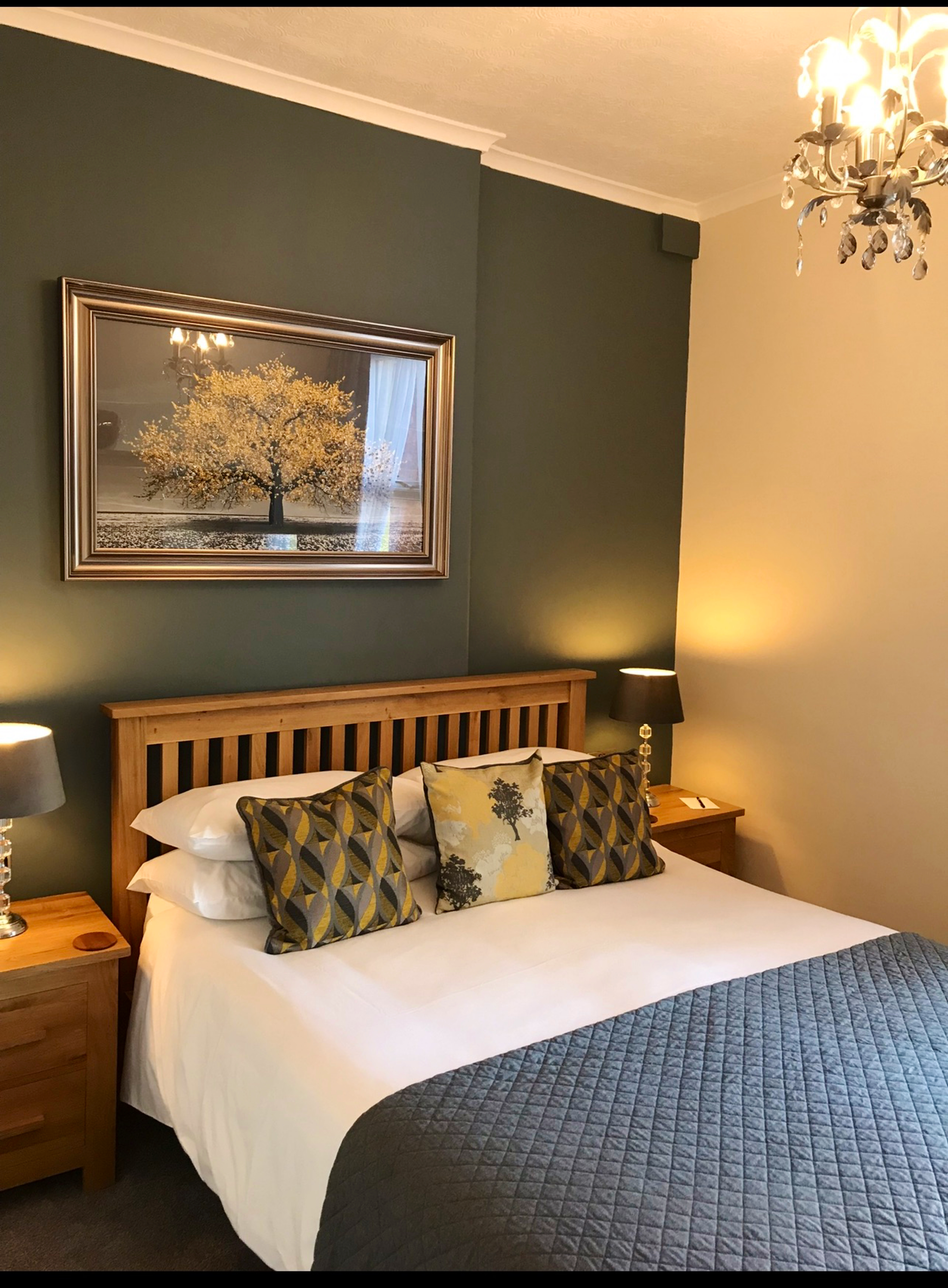The Elmdene 6