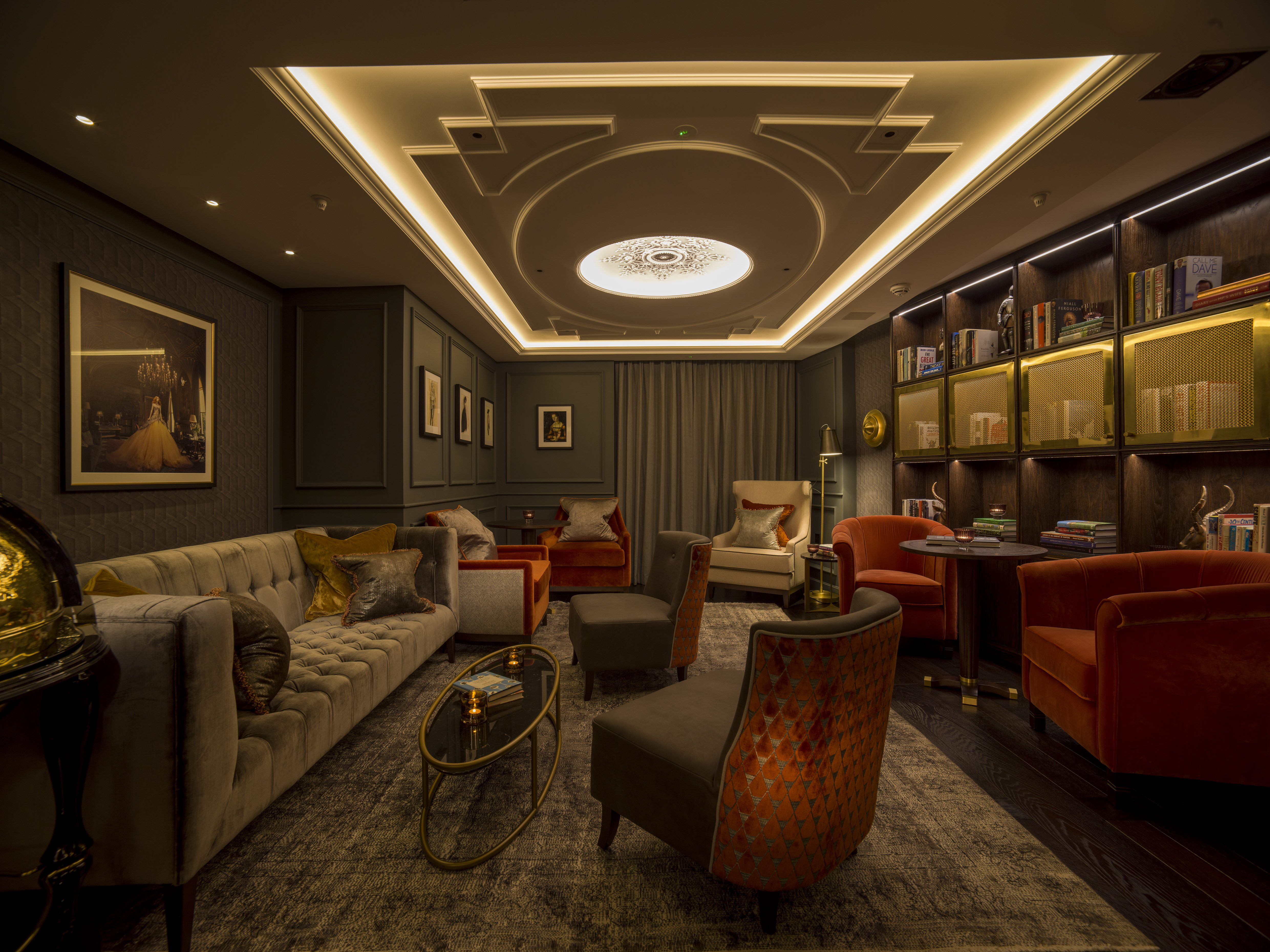 The Guardsman Hotel & Residence 4