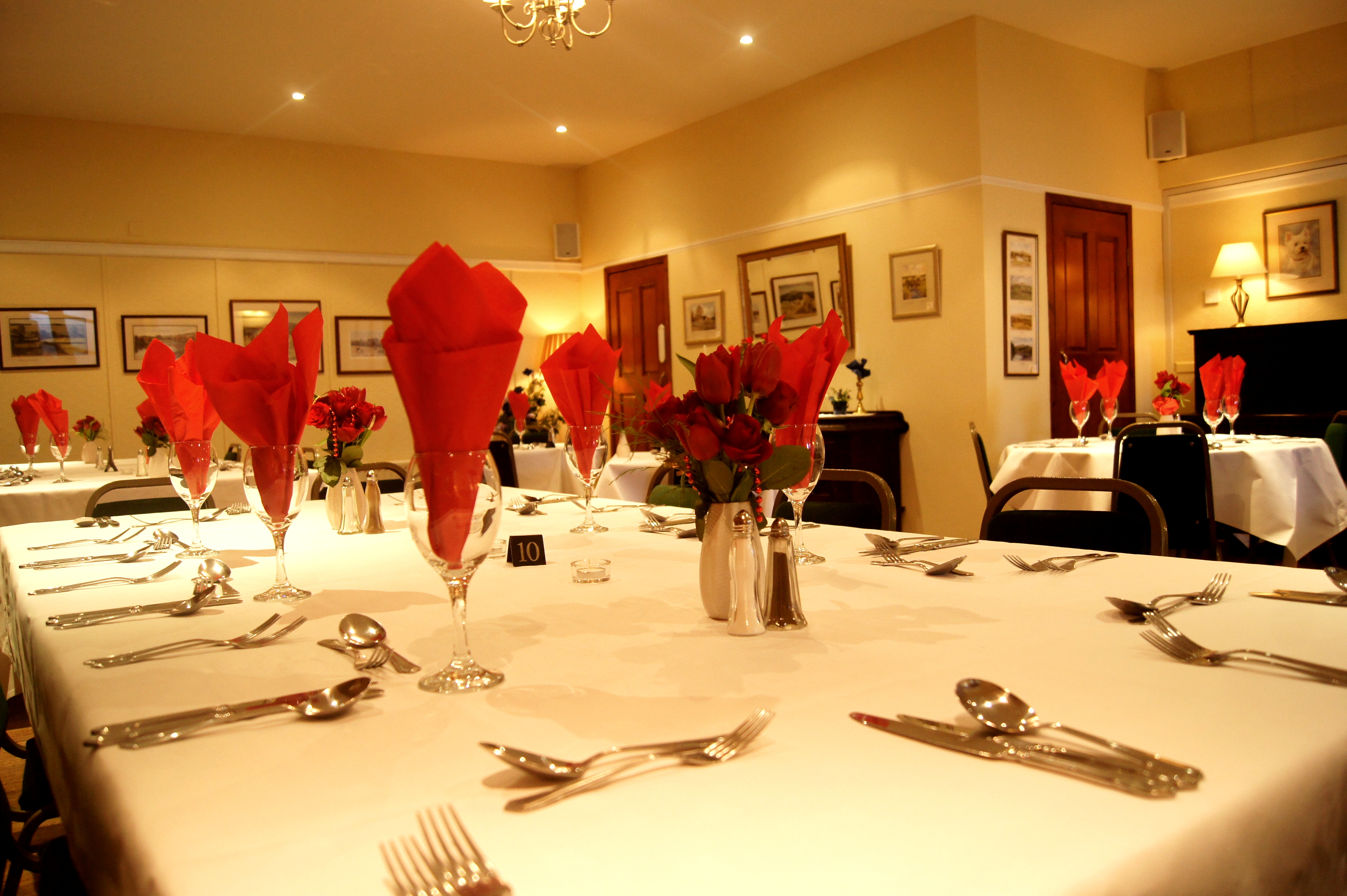 Auld Cross Keys Inn 9