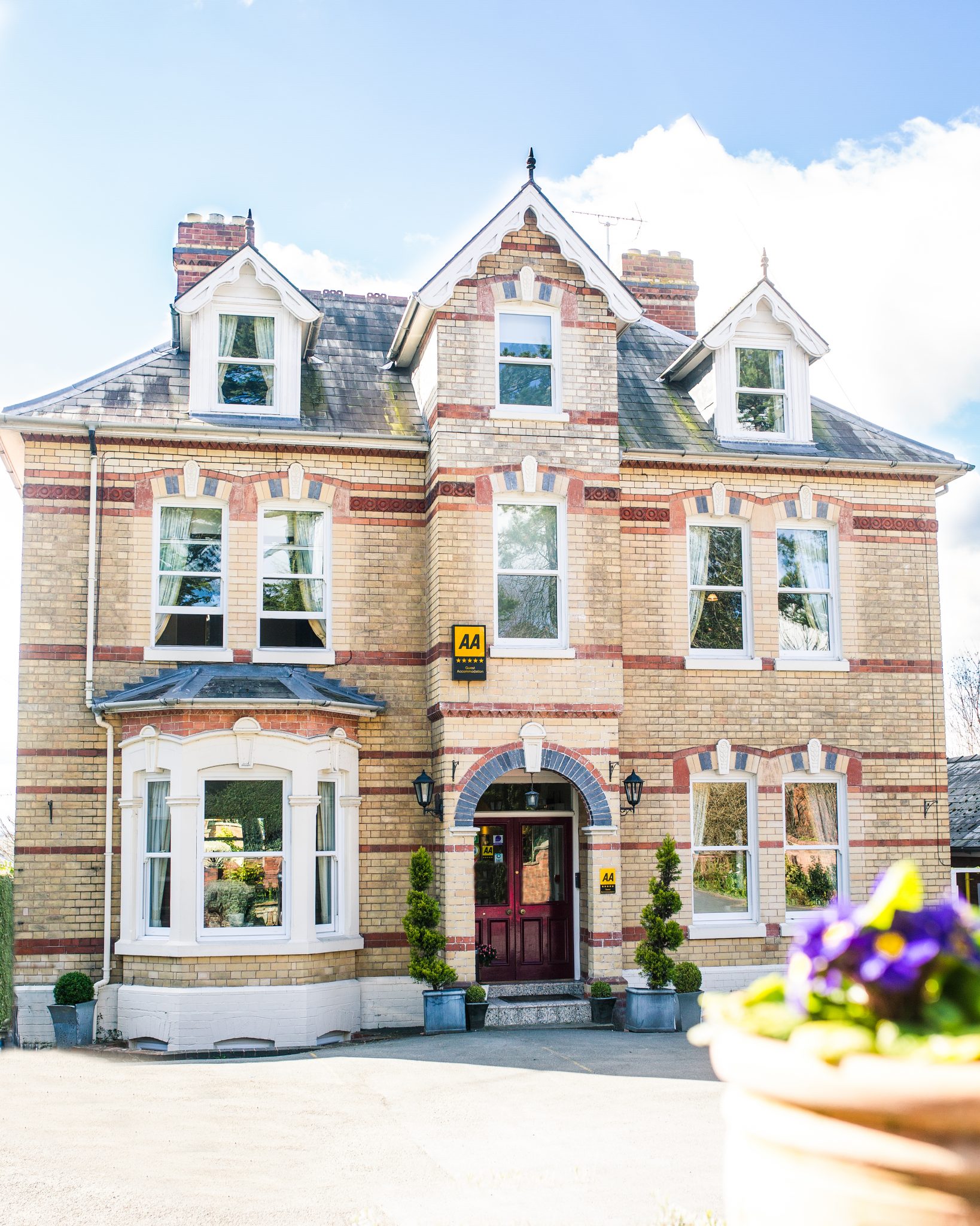 Somerville House 5