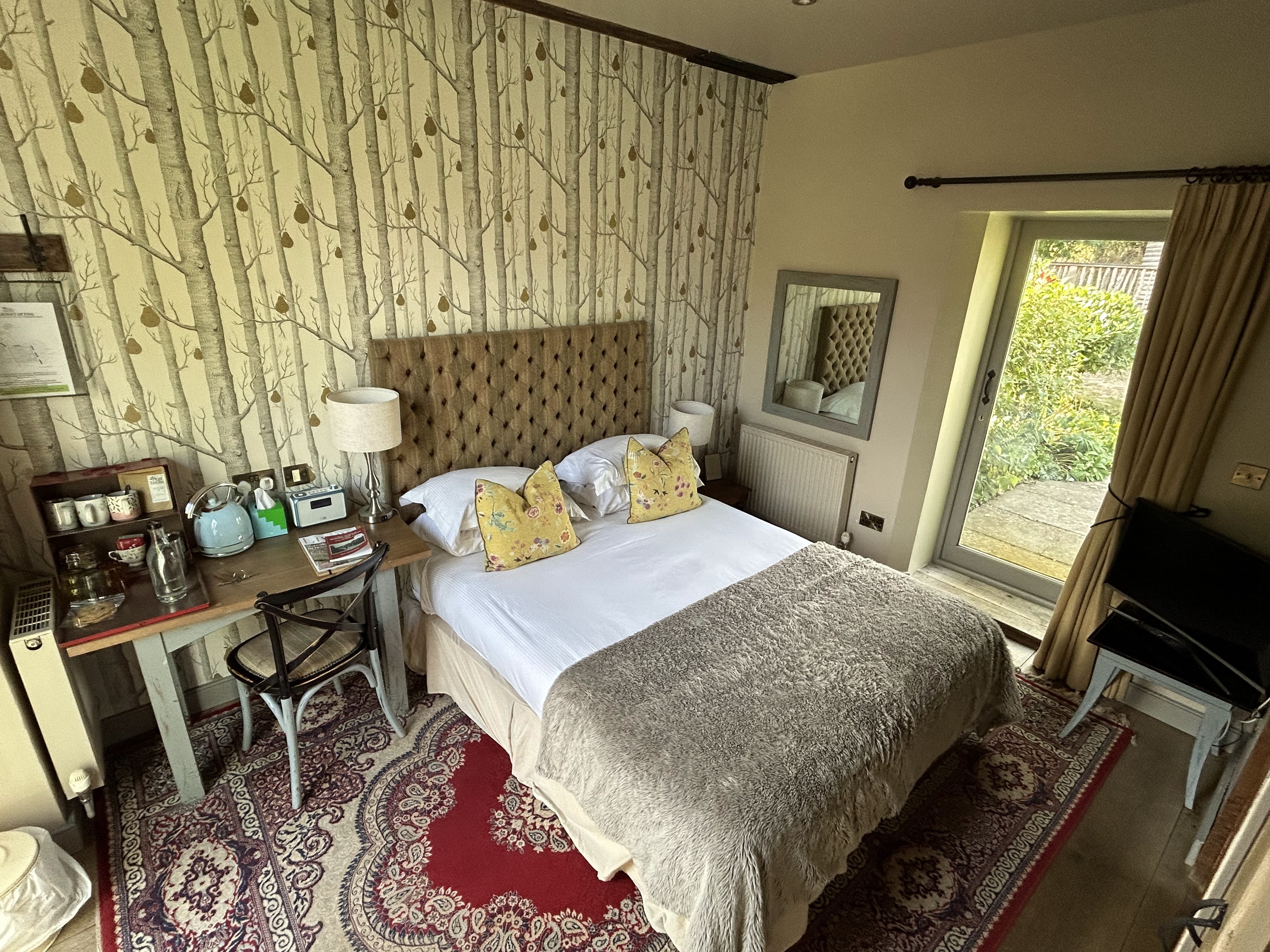Pear Tree Inn Farmhouse Kitchen with Bar & Rooms 9