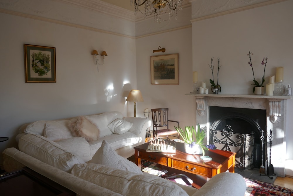 Kerrington House 8