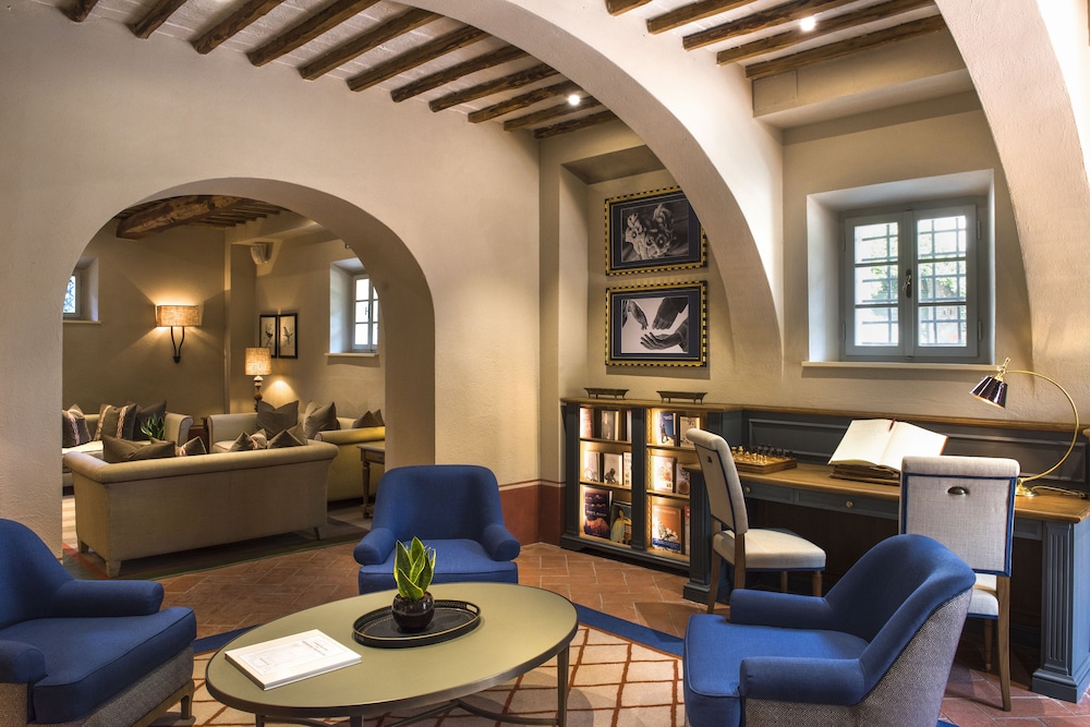 Borgo San Felice Resort Relais & Chateaux 6
