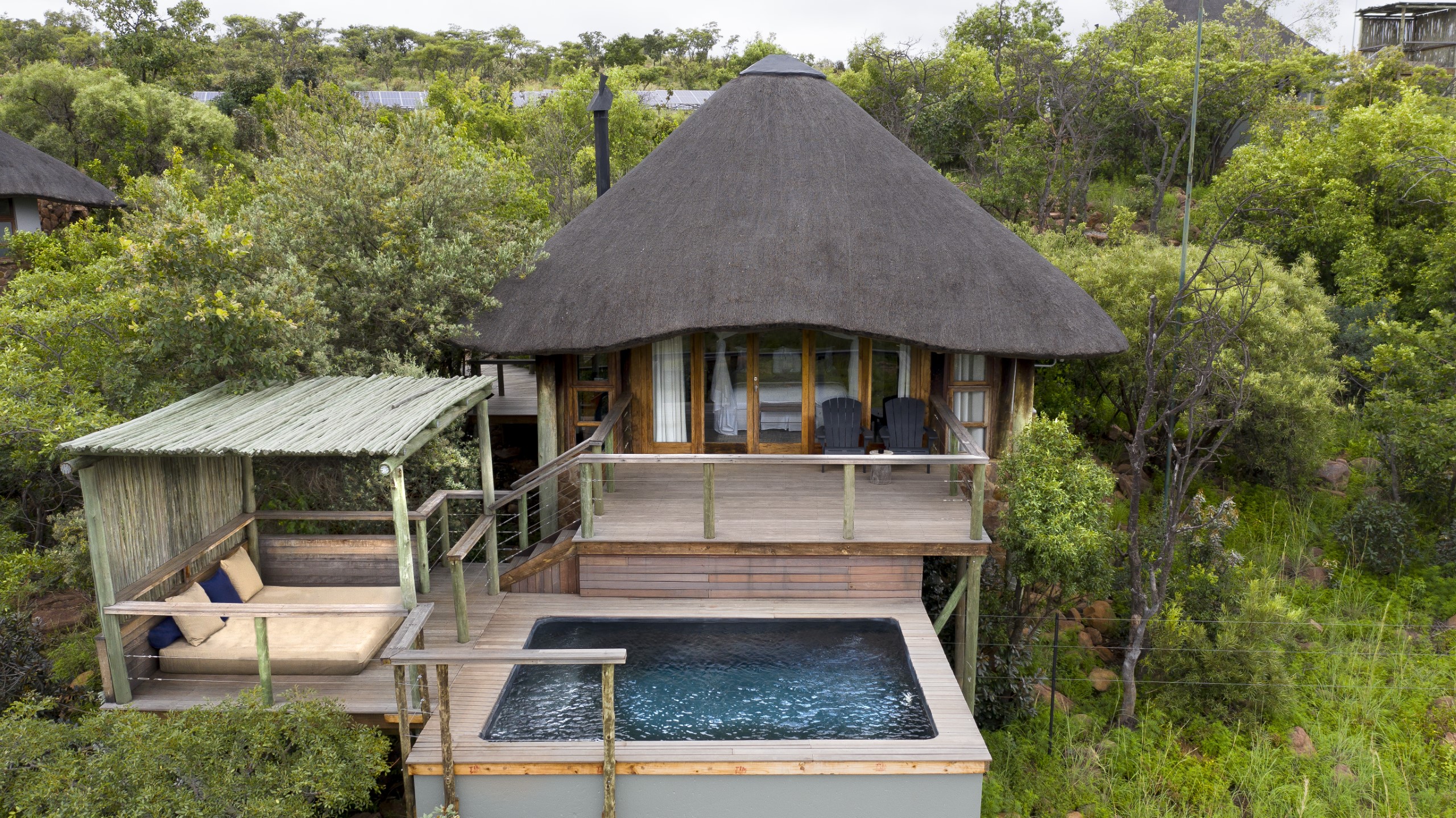 Mhondoro Safari Lodge & Villa 2