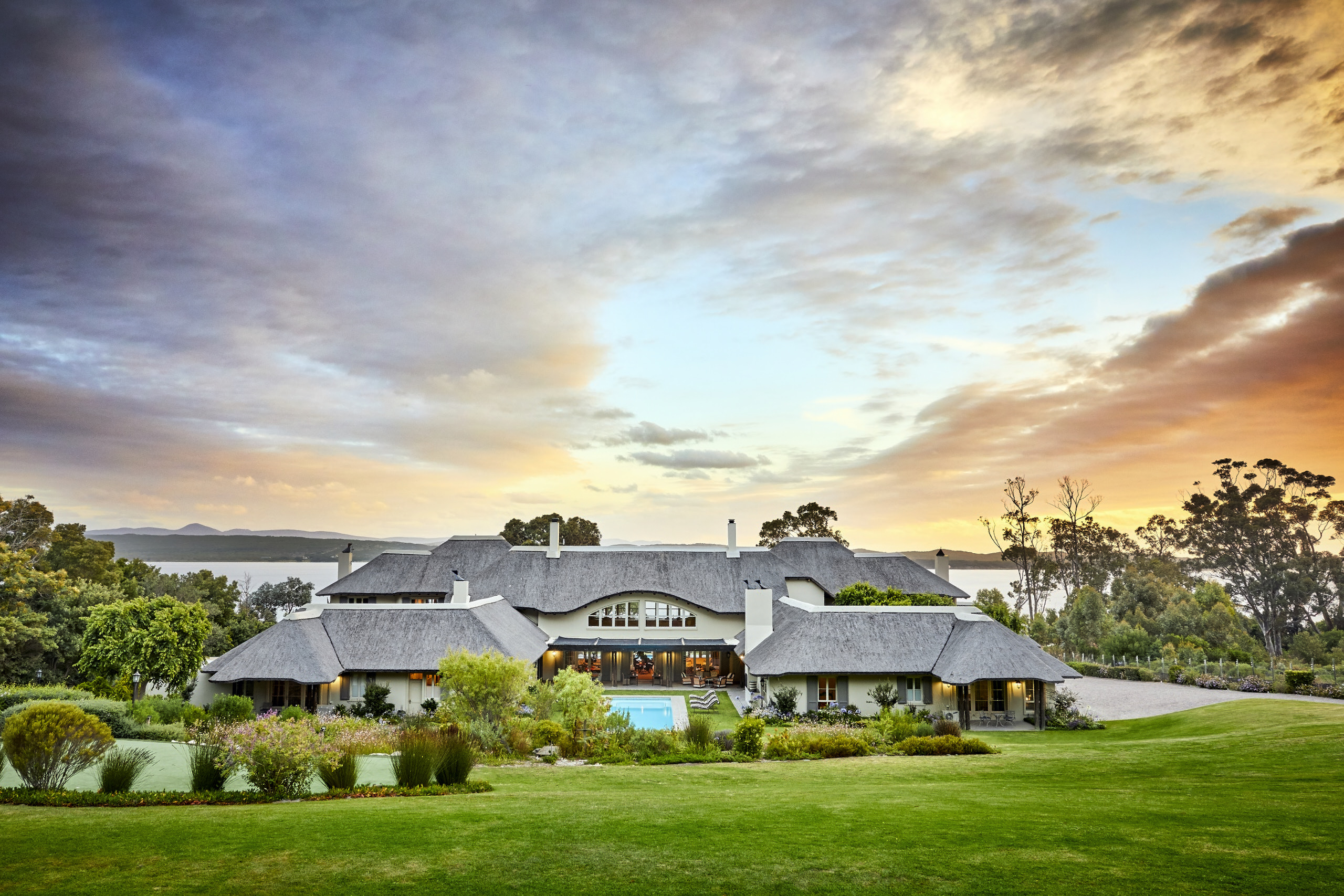 The Thatch House Boutique Hotel Hermanus 2