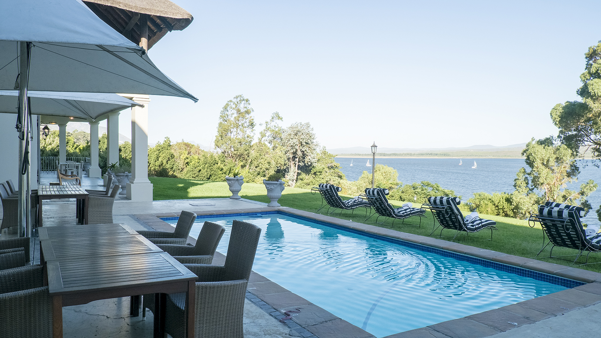 The Thatch House Boutique Hotel Hermanus 3