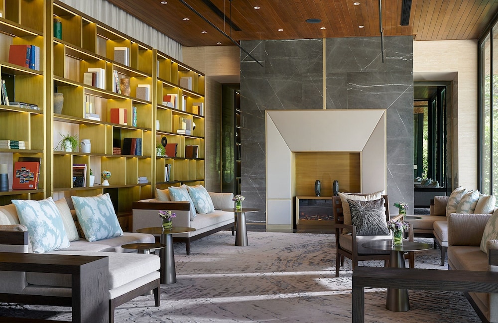 V Villas Phuket - MGallery Collection 18