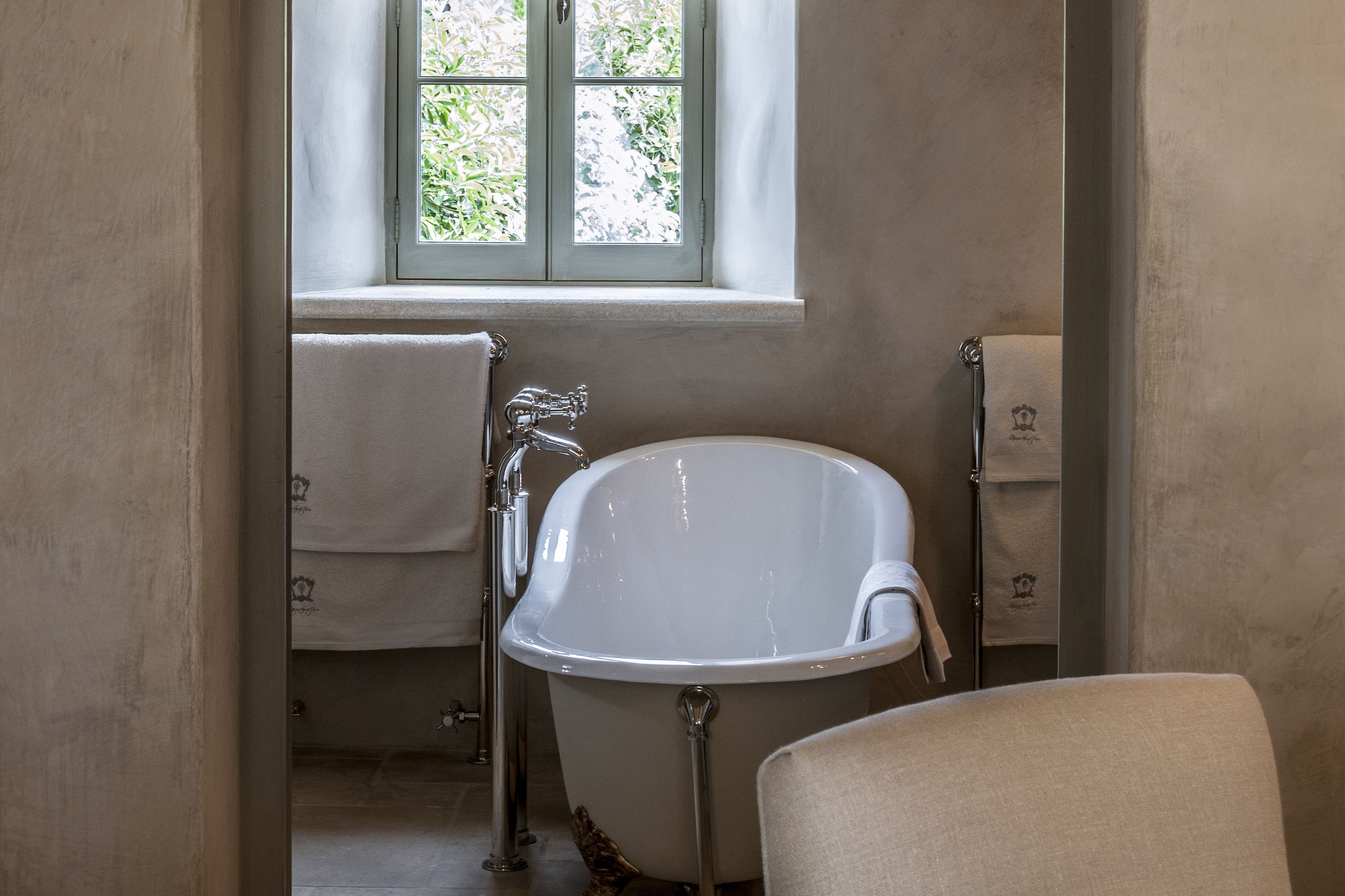 Borgo Santo Pietro 5
