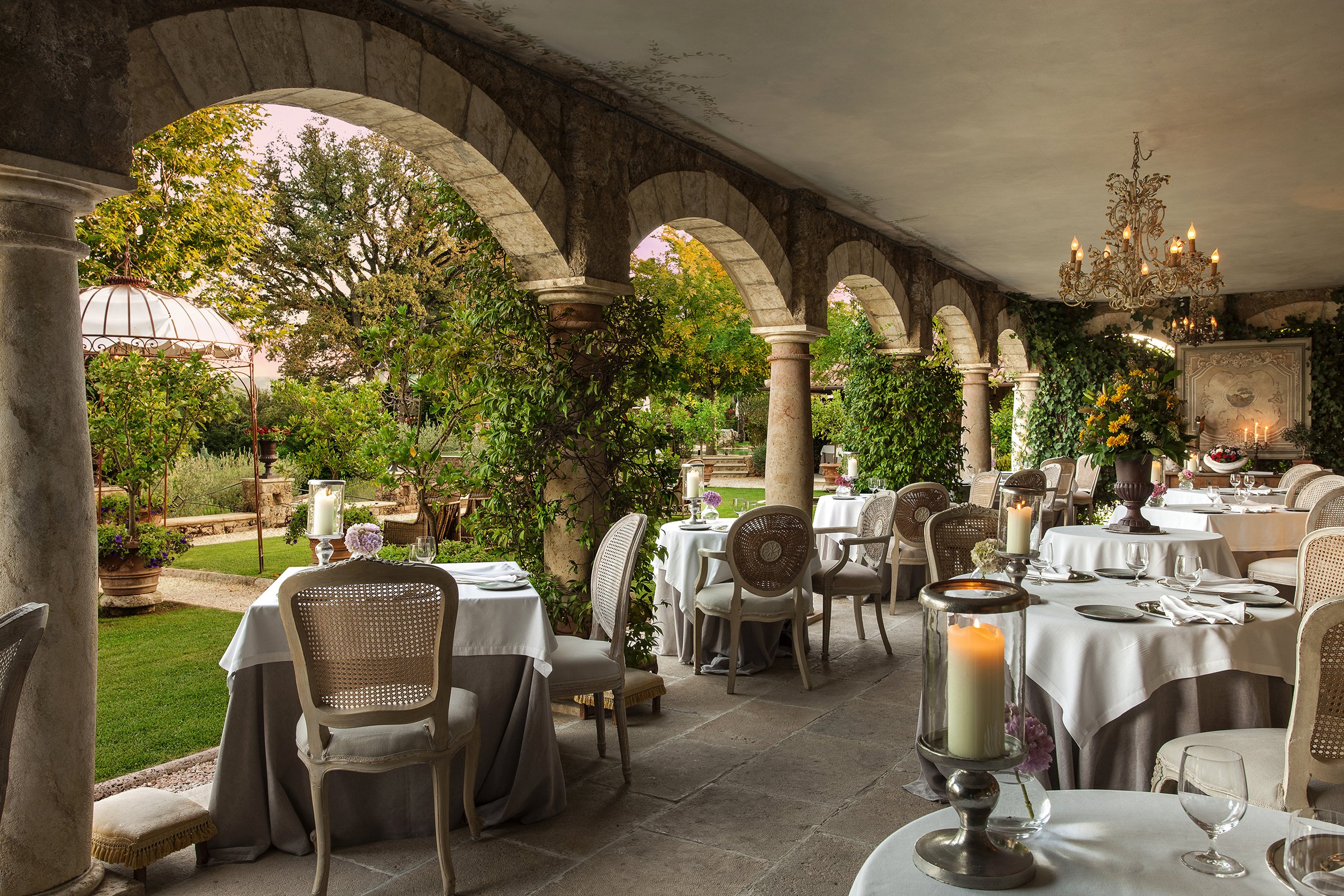 Borgo Santo Pietro 7