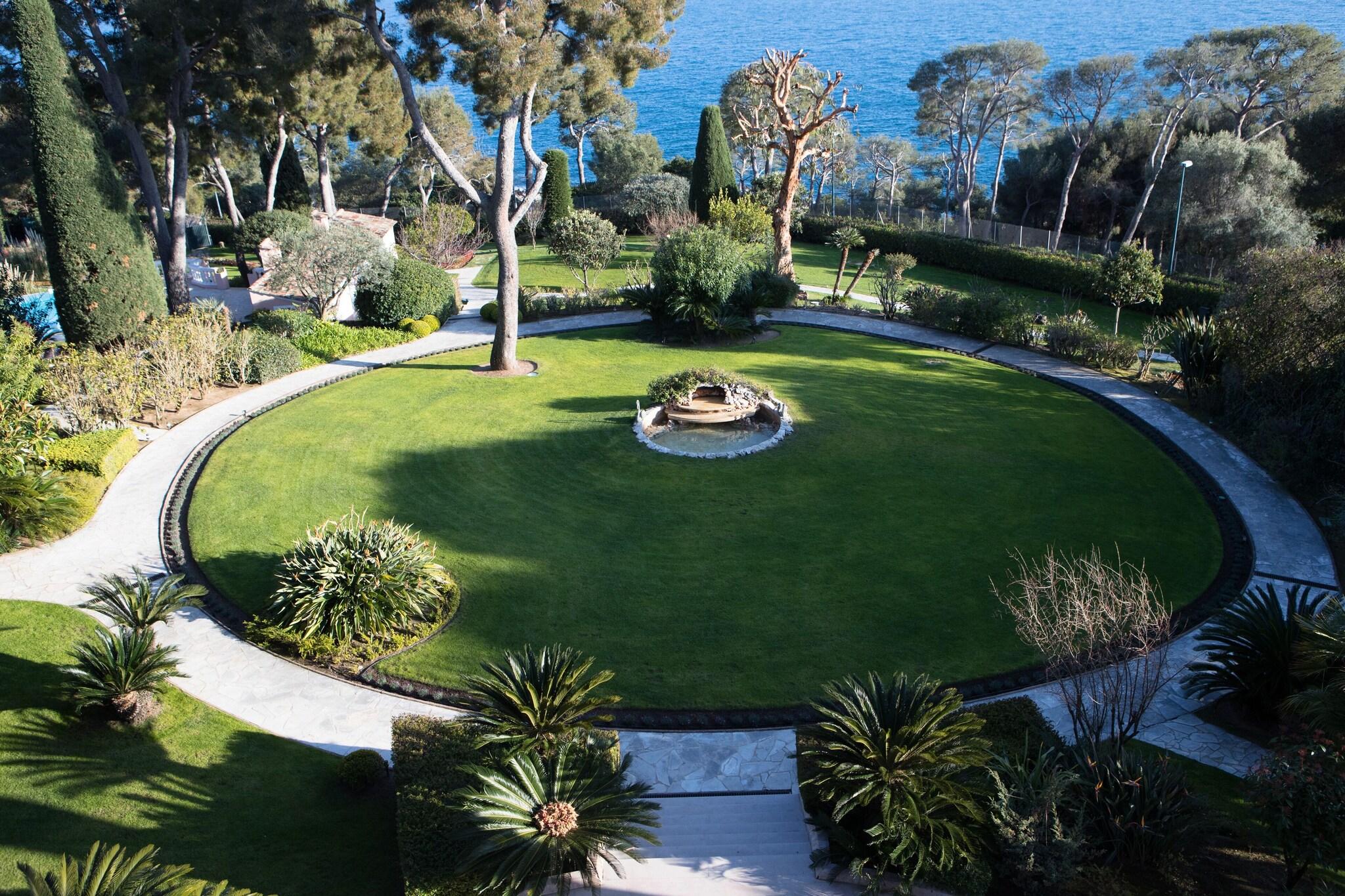 Grand-Hotel du Cap-Ferrat, A Four Seasons Hotel
