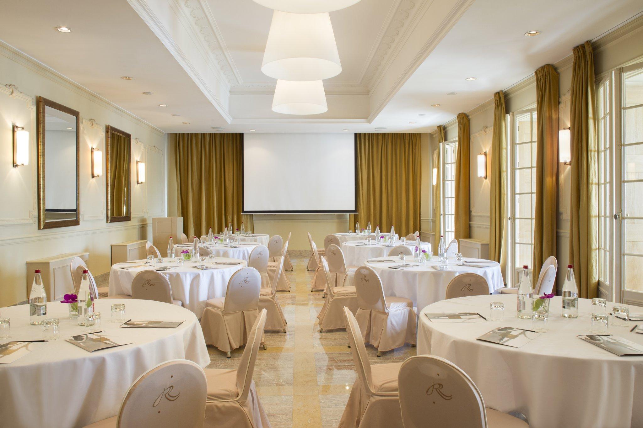 Hotel Royal-Riviera 5