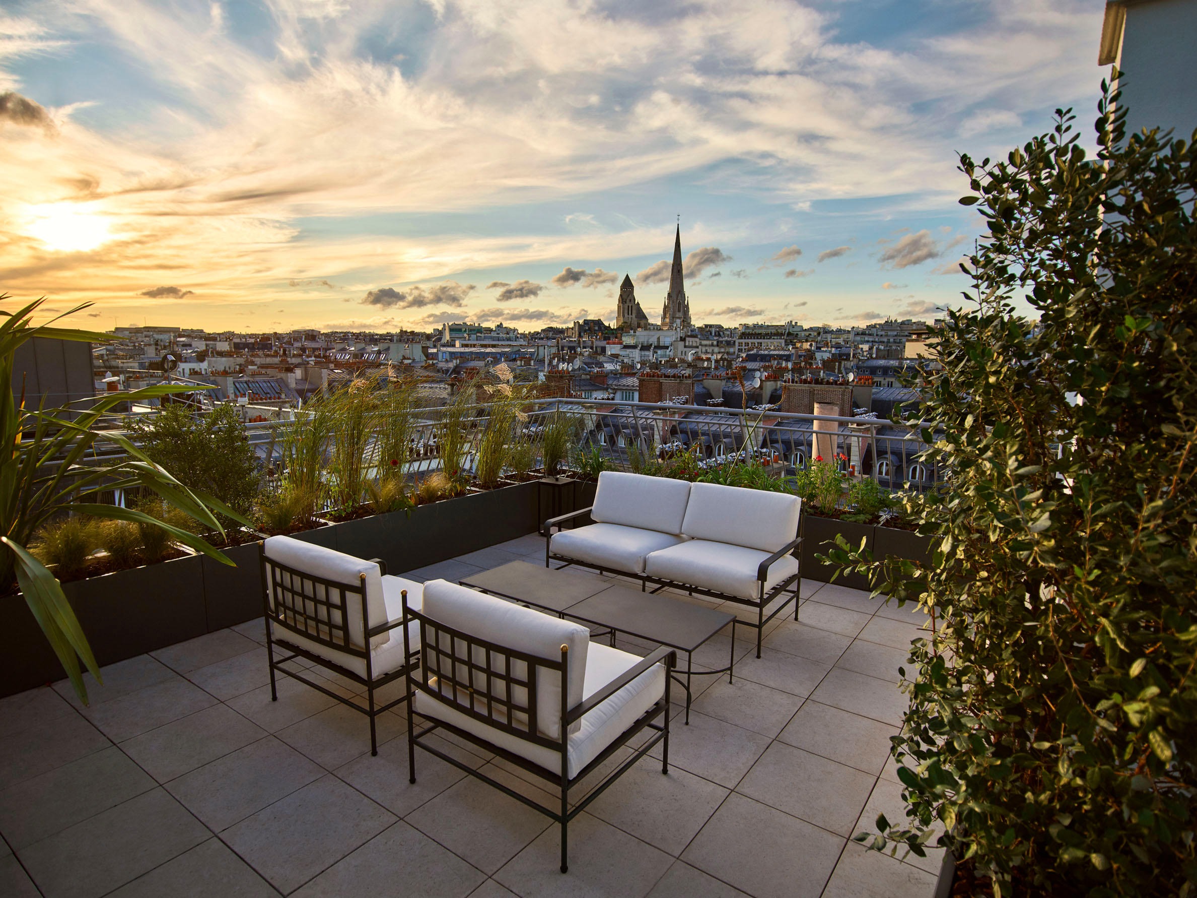 Hôtel Plaza Athénée 2