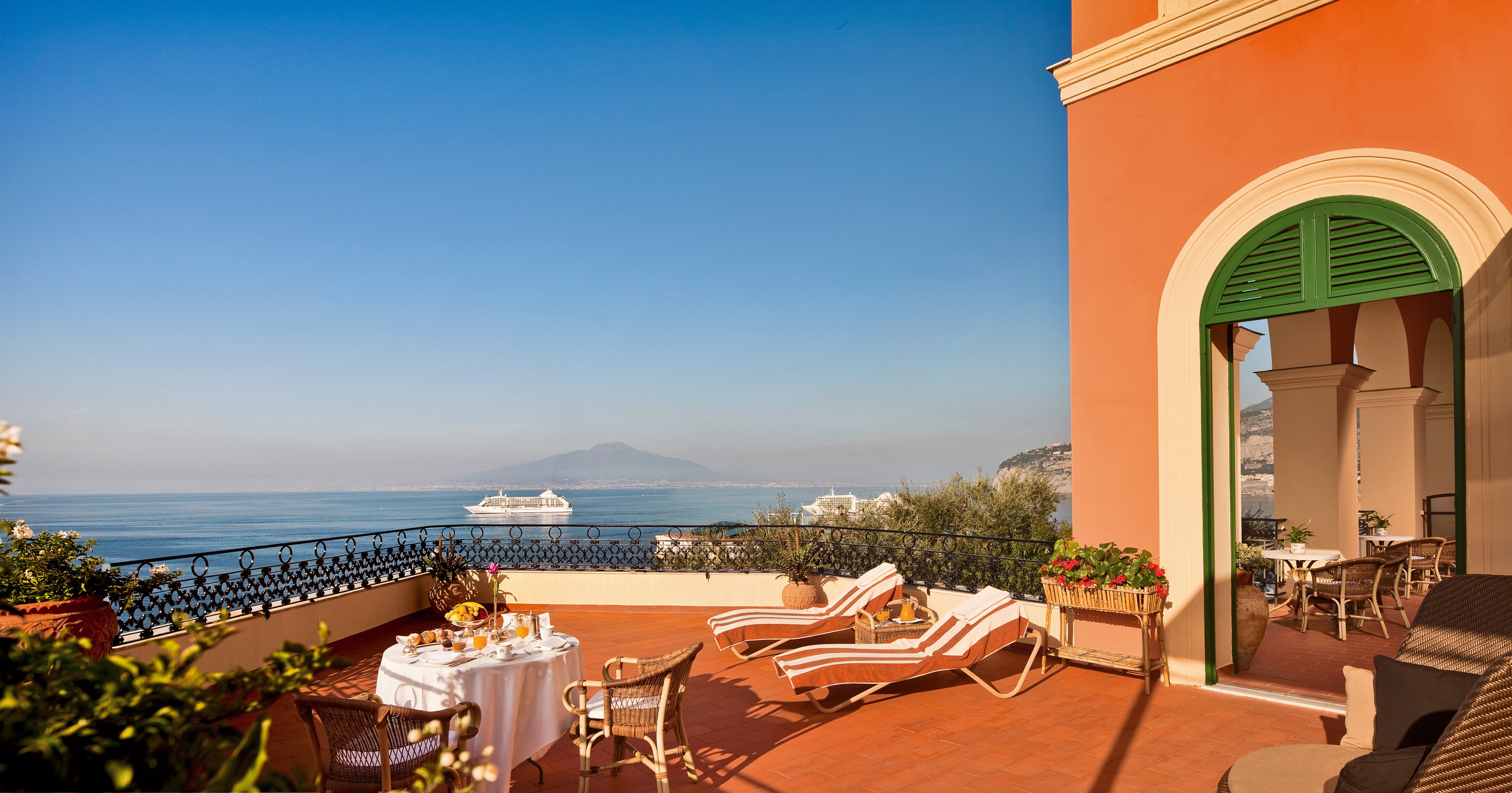 Grand Hotel Excelsior Vittoria 4