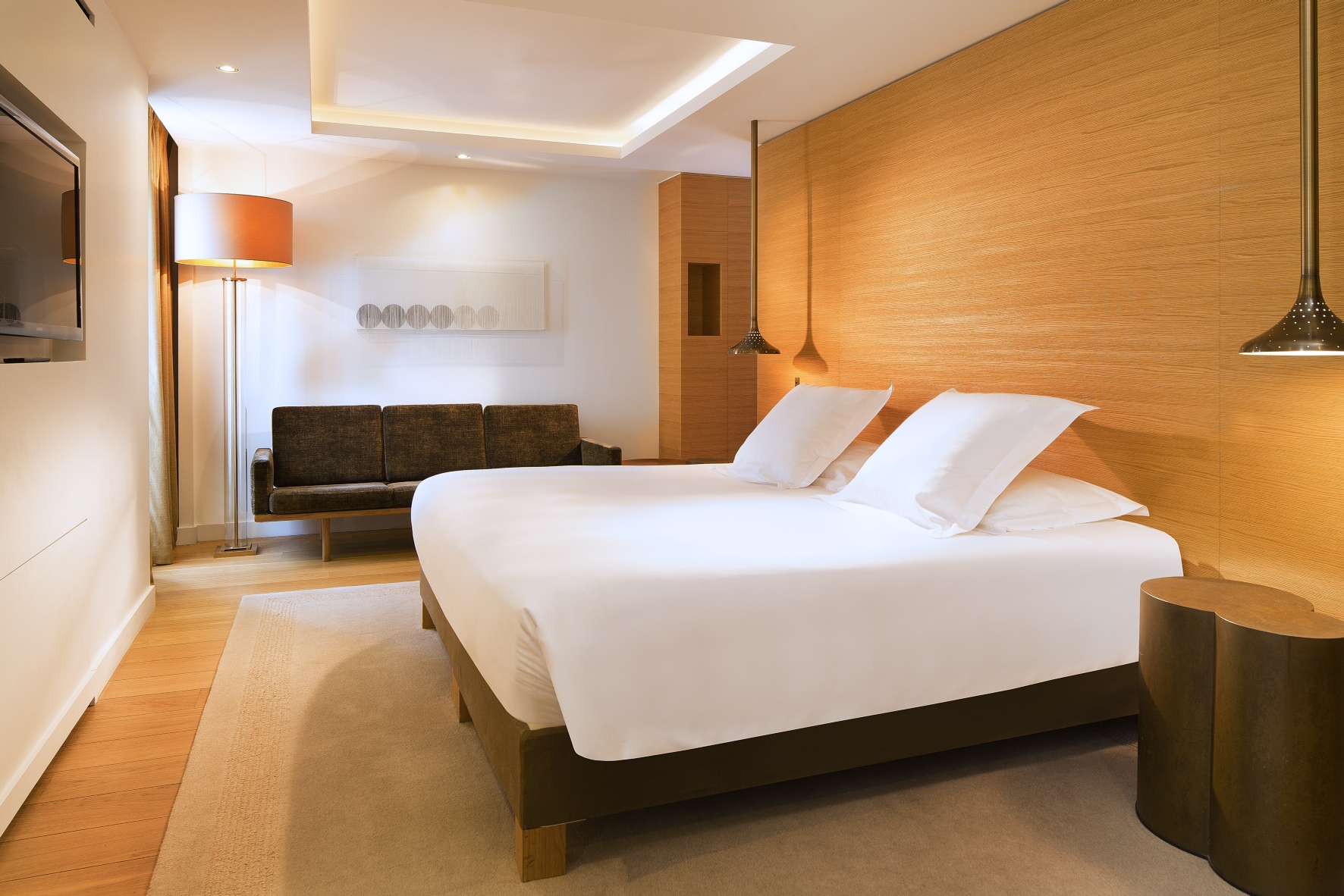 Hôtel Marignan Champs-Élysées 7