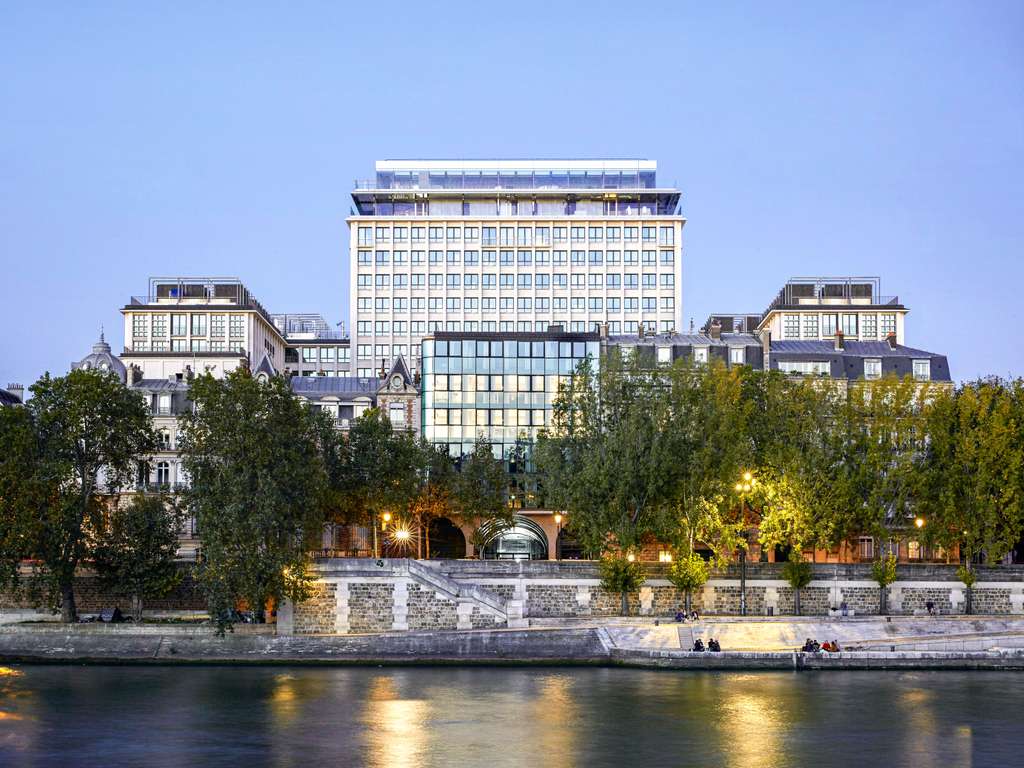 SO/ PARIS 2