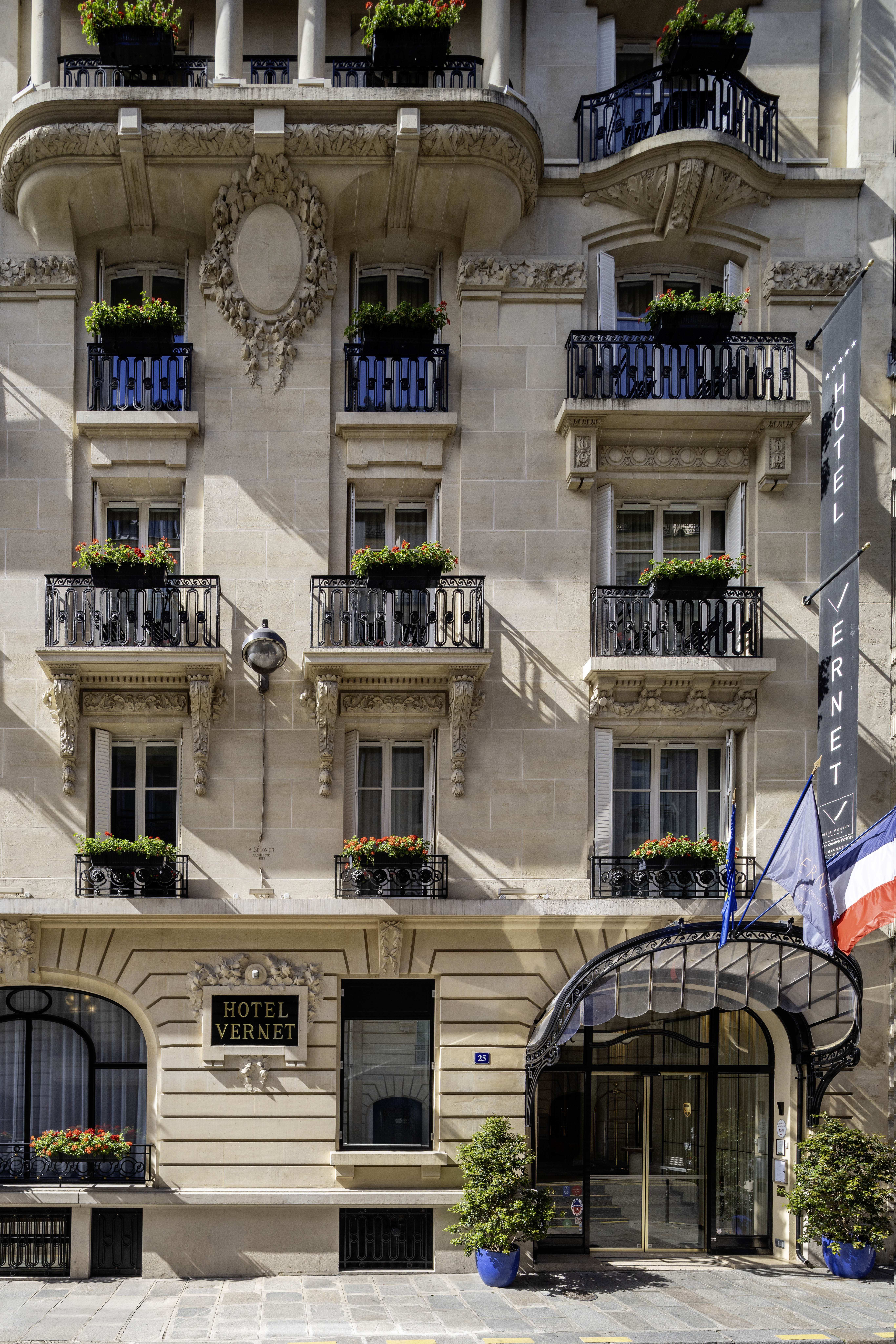 Hotel Vernet, Champs - Élysées 3