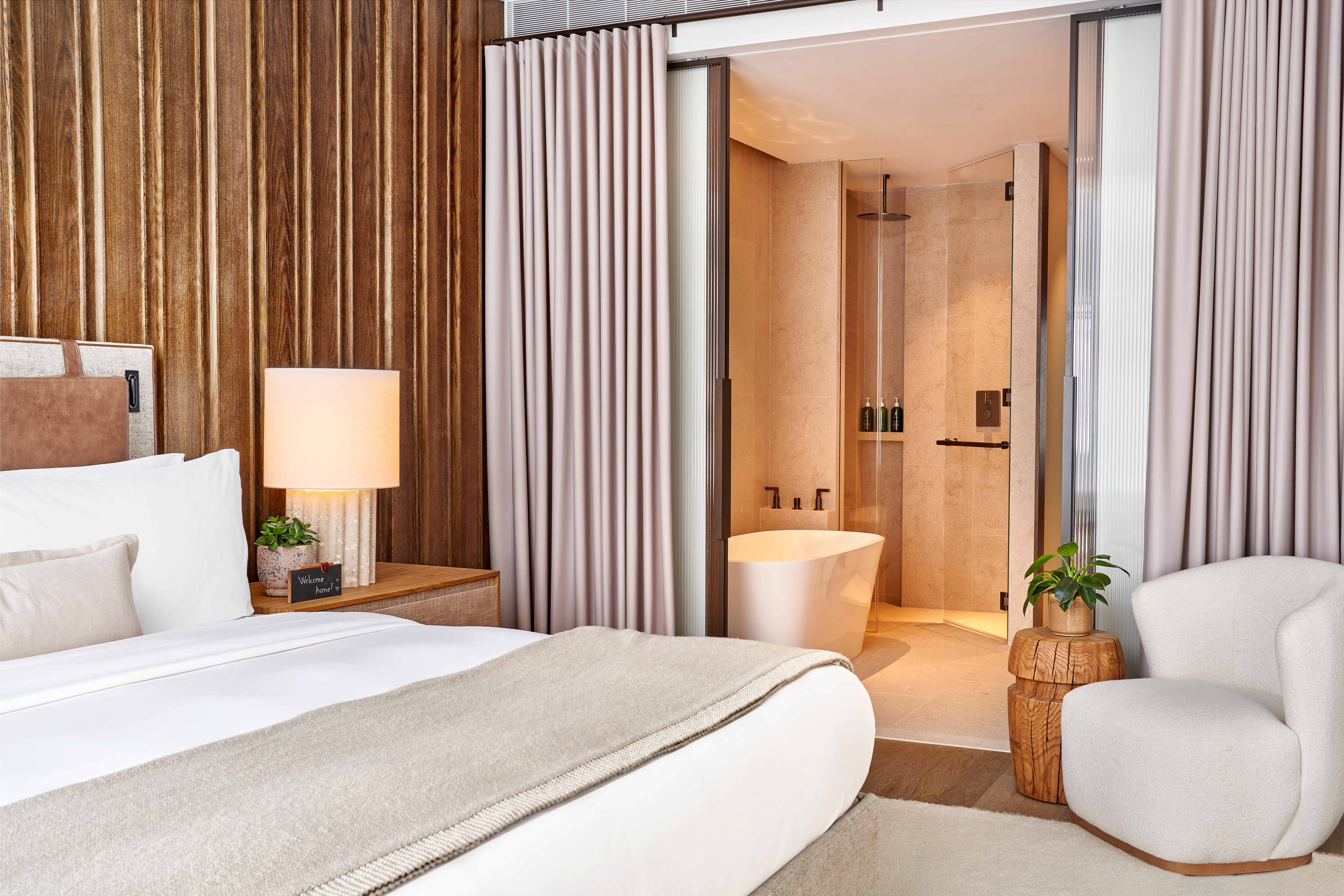 1 Hotel Mayfair 3