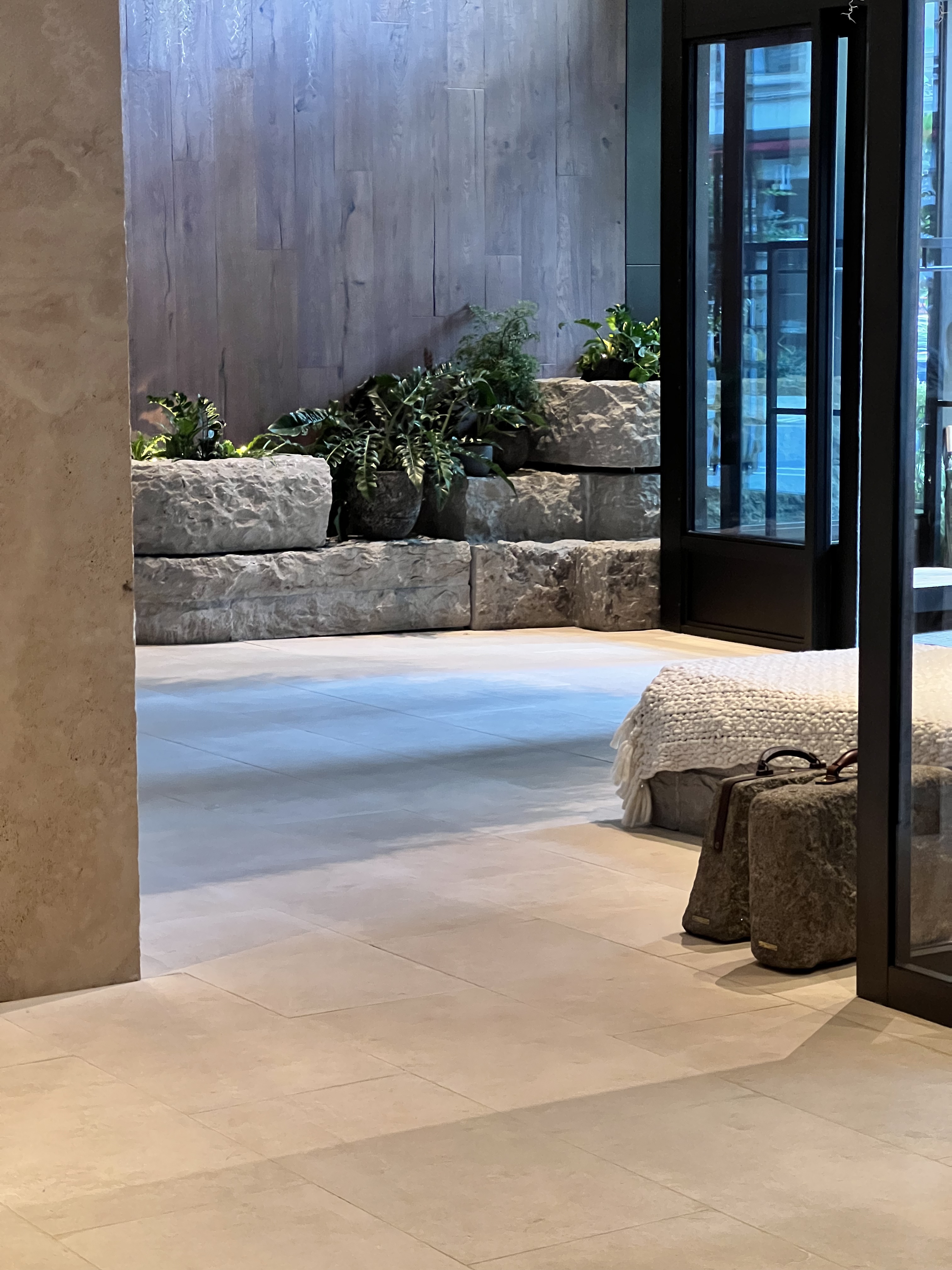 1 Hotel Mayfair 4