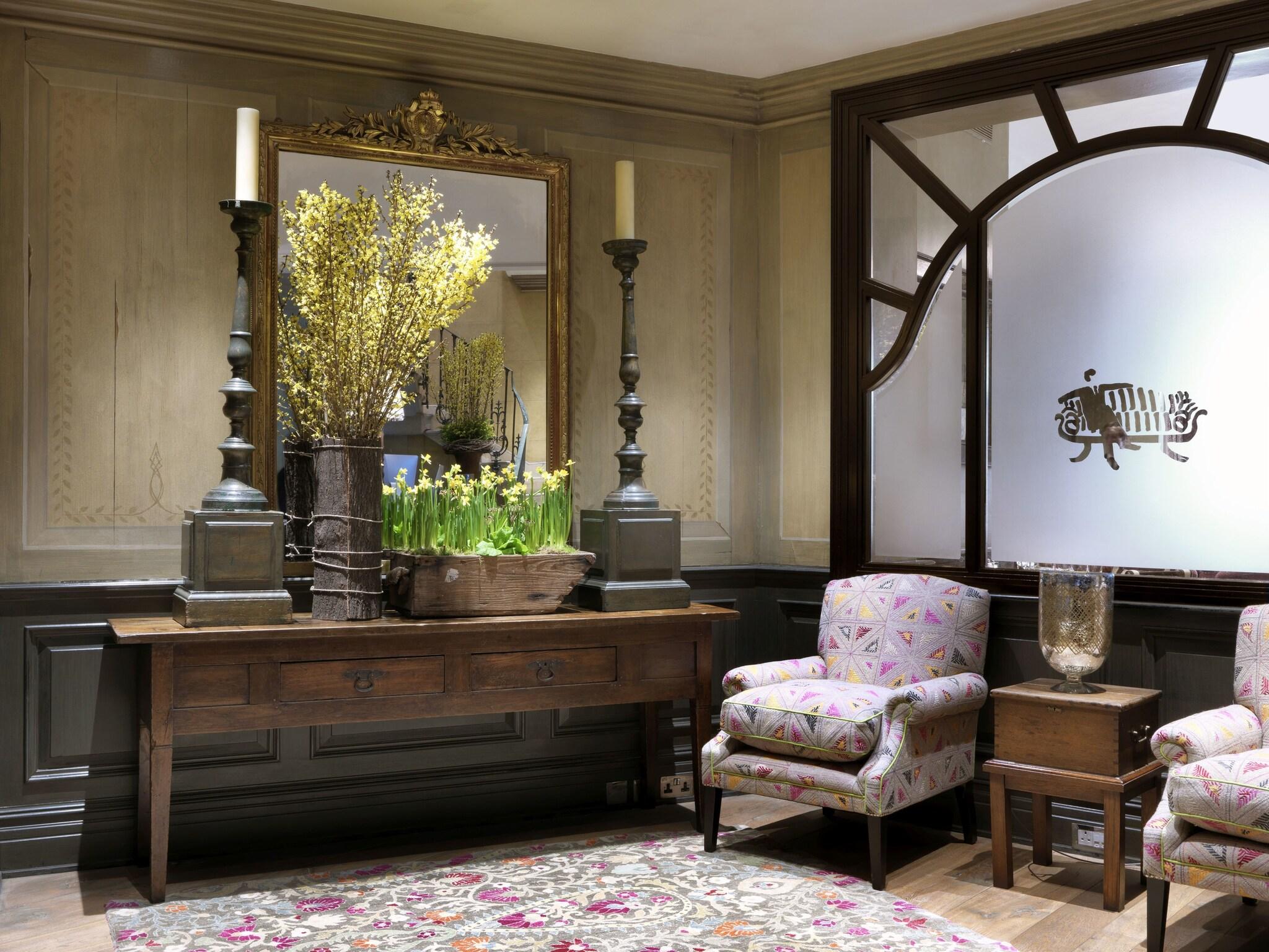 Covent Garden Hotel 8