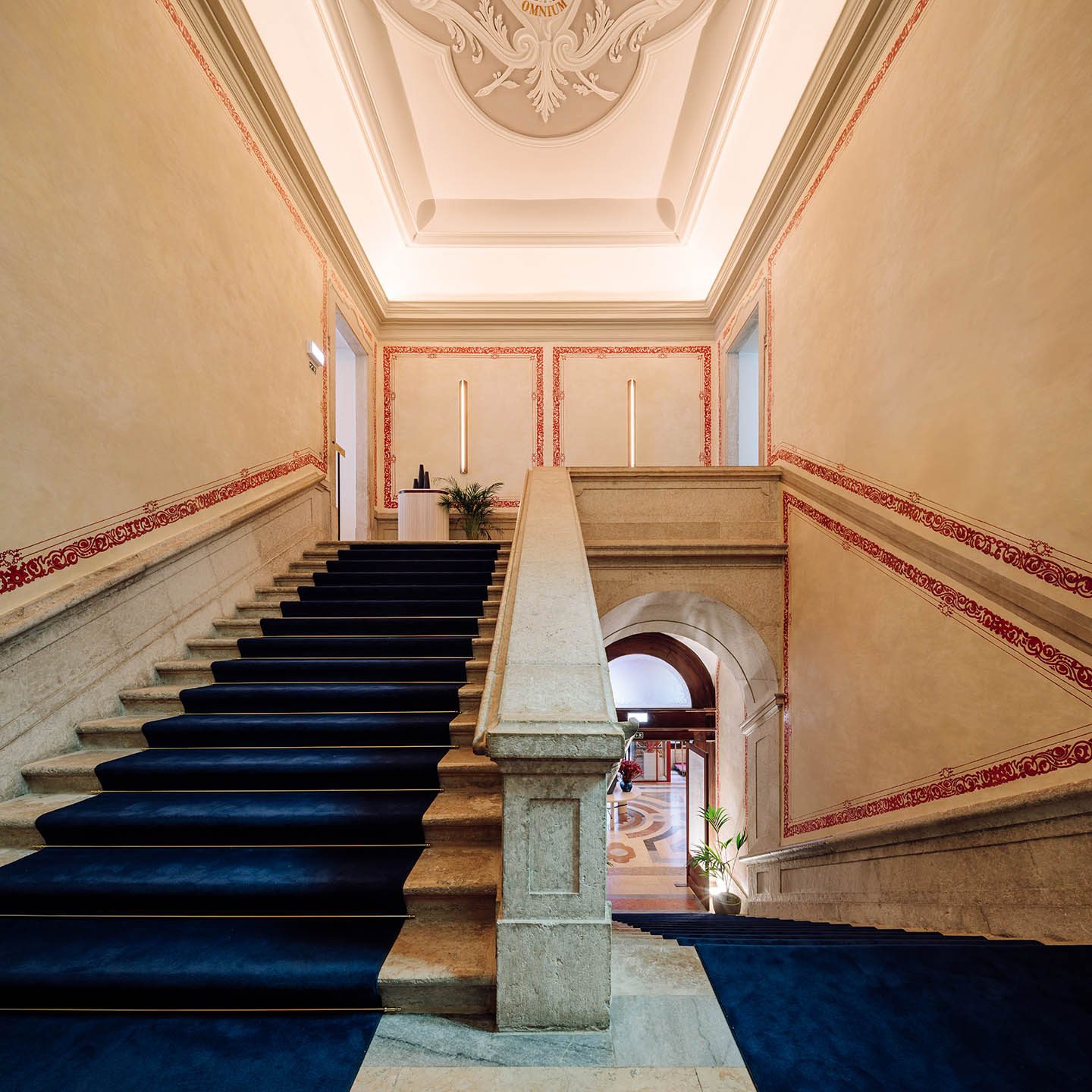 The One Palácio da Anunciada 6