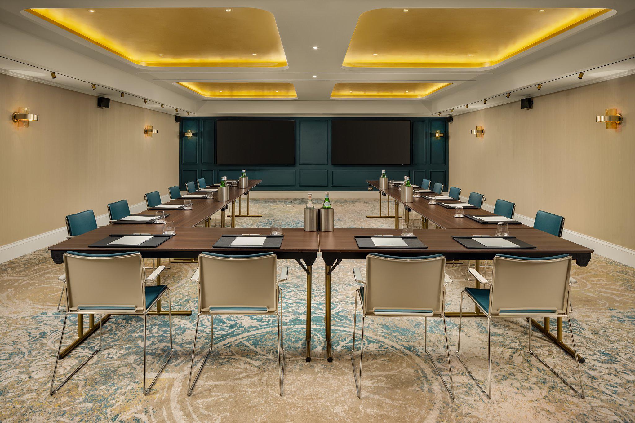 InterContinental Rome Ambasciatori Palace by IHG 7