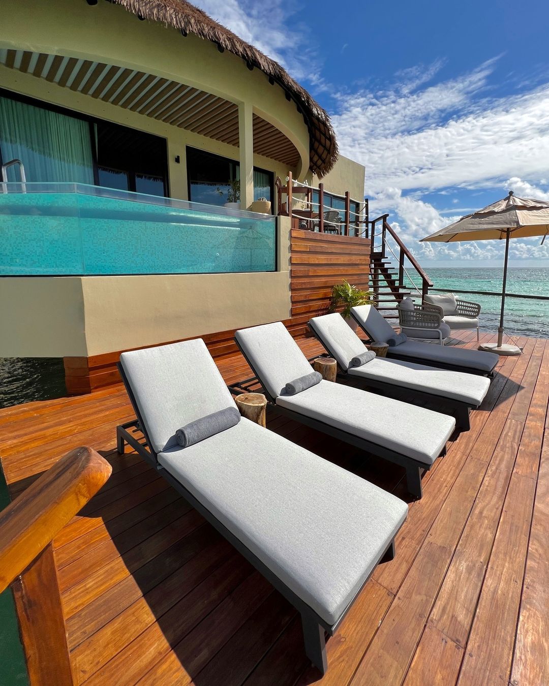 Palafitos Overwater Bungalows 9