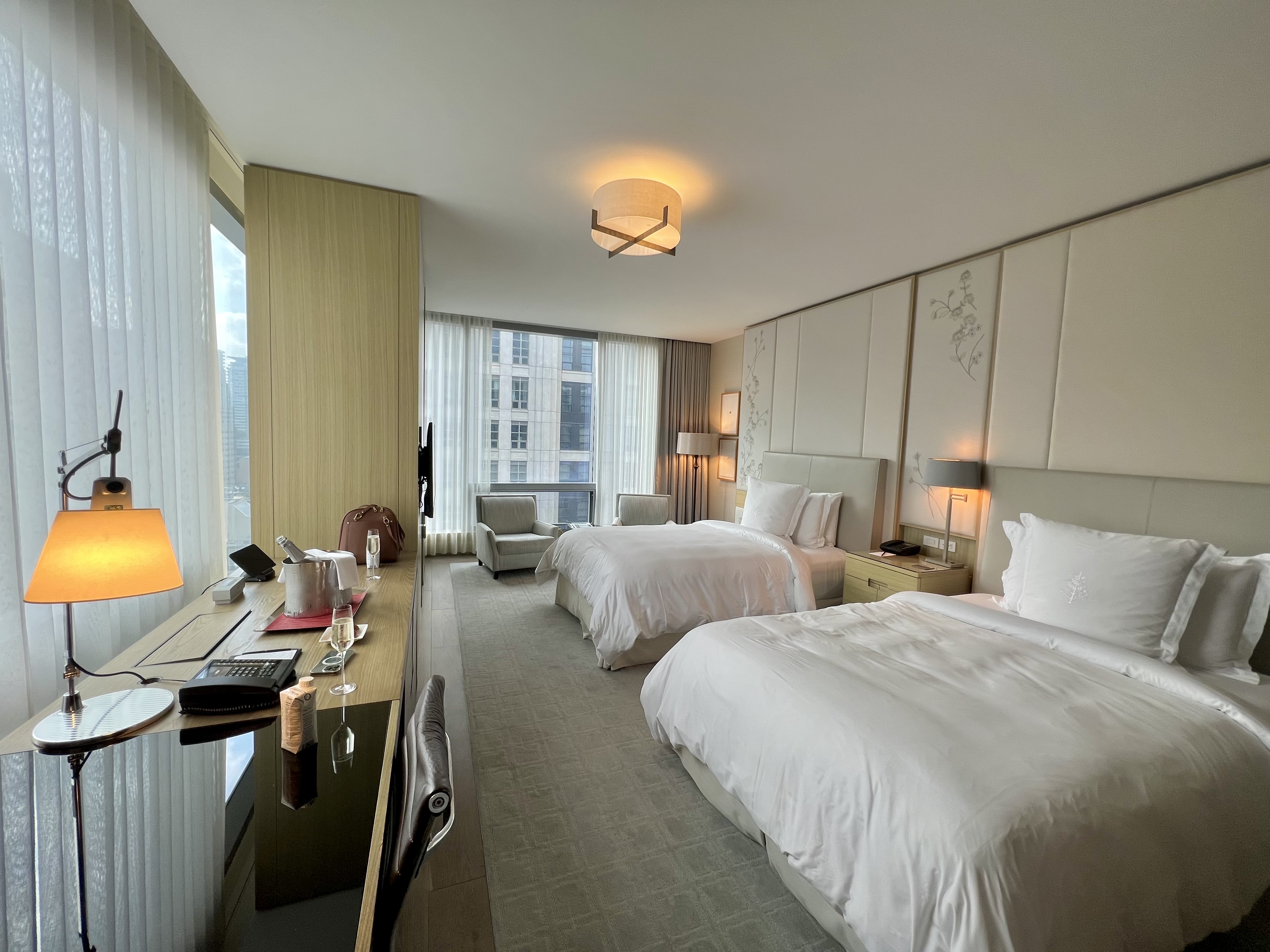 Four Seasons Hotel Toronto 5