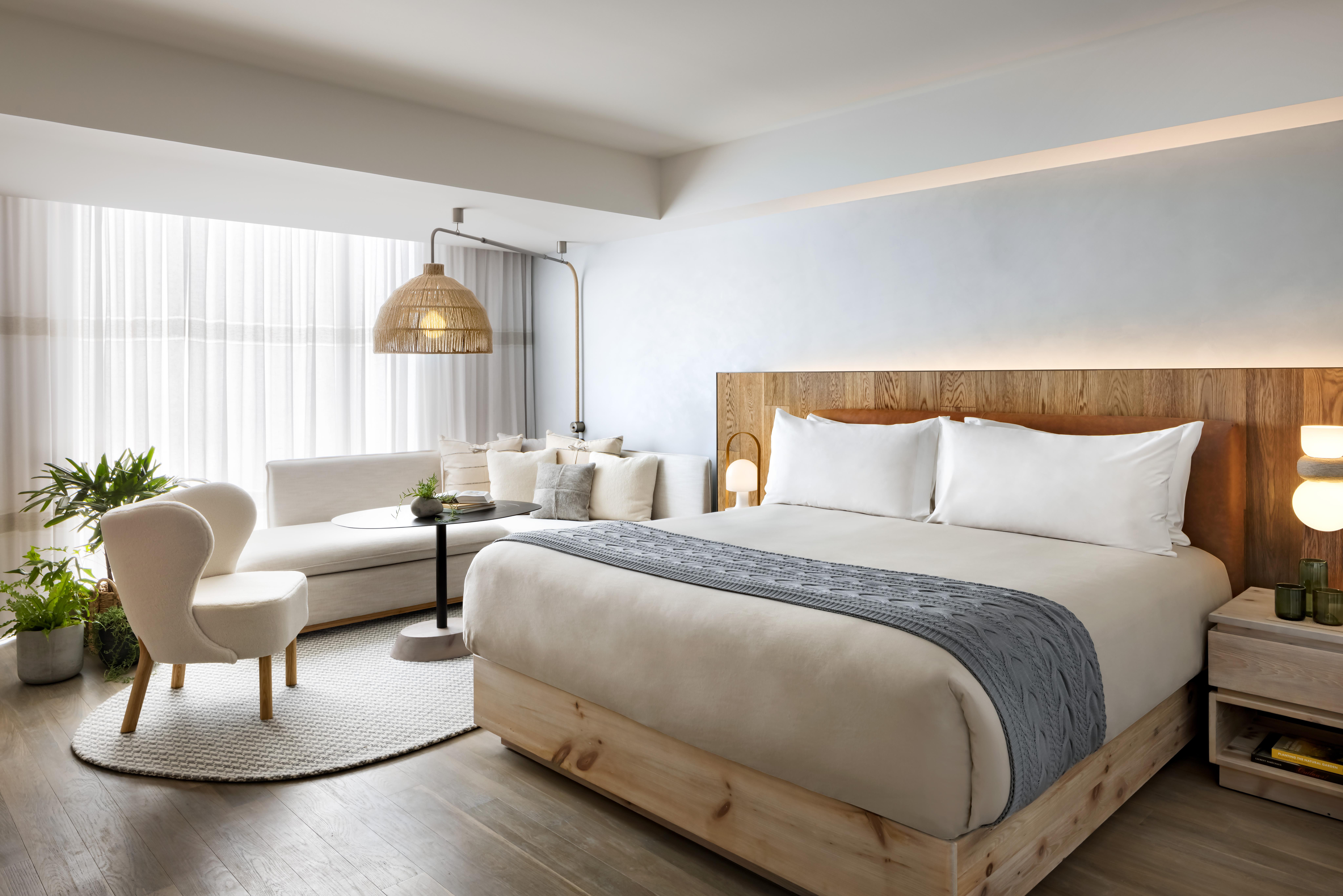 1 Hotel Toronto 5
