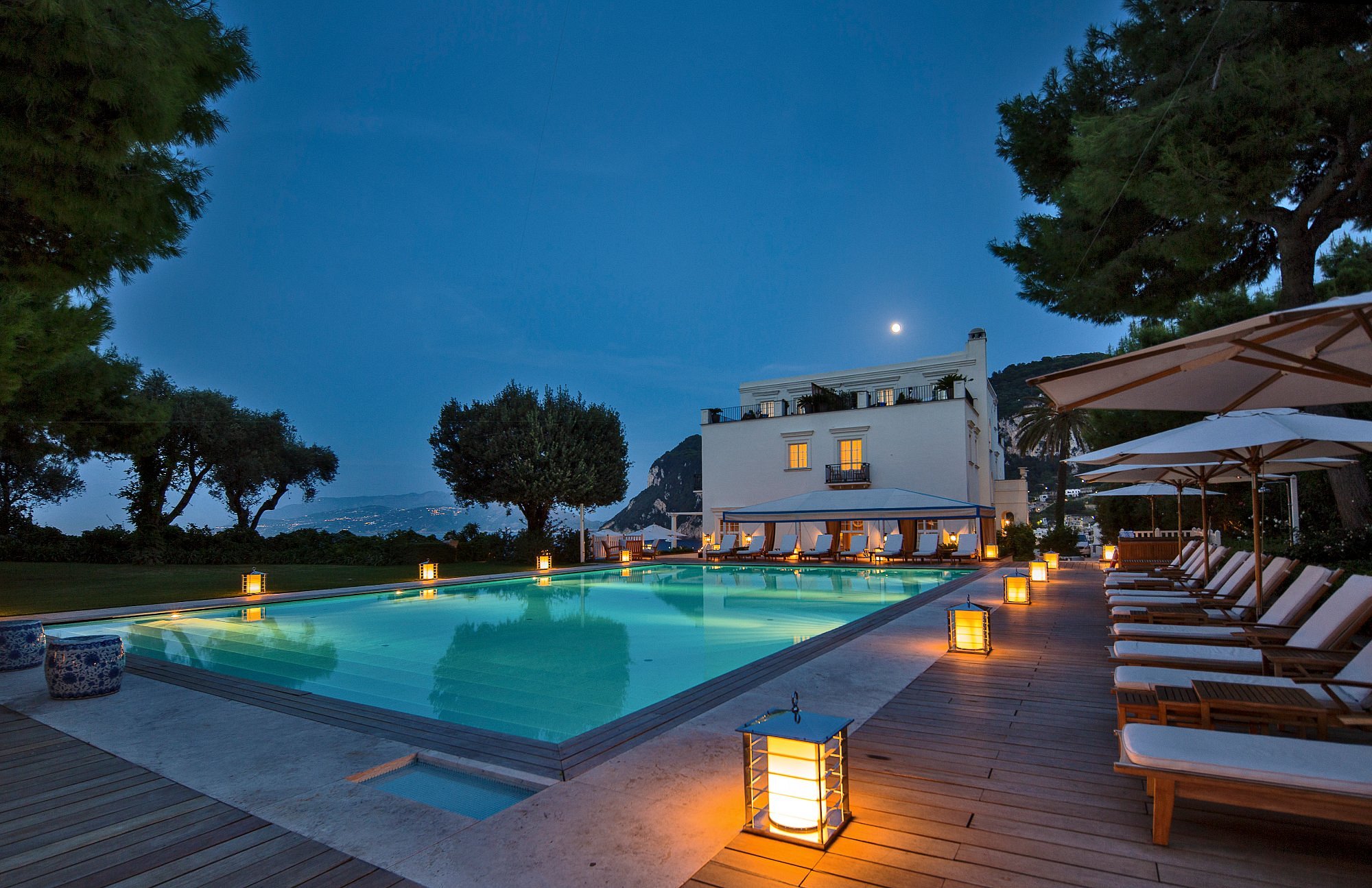 J.K. Place Capri 2