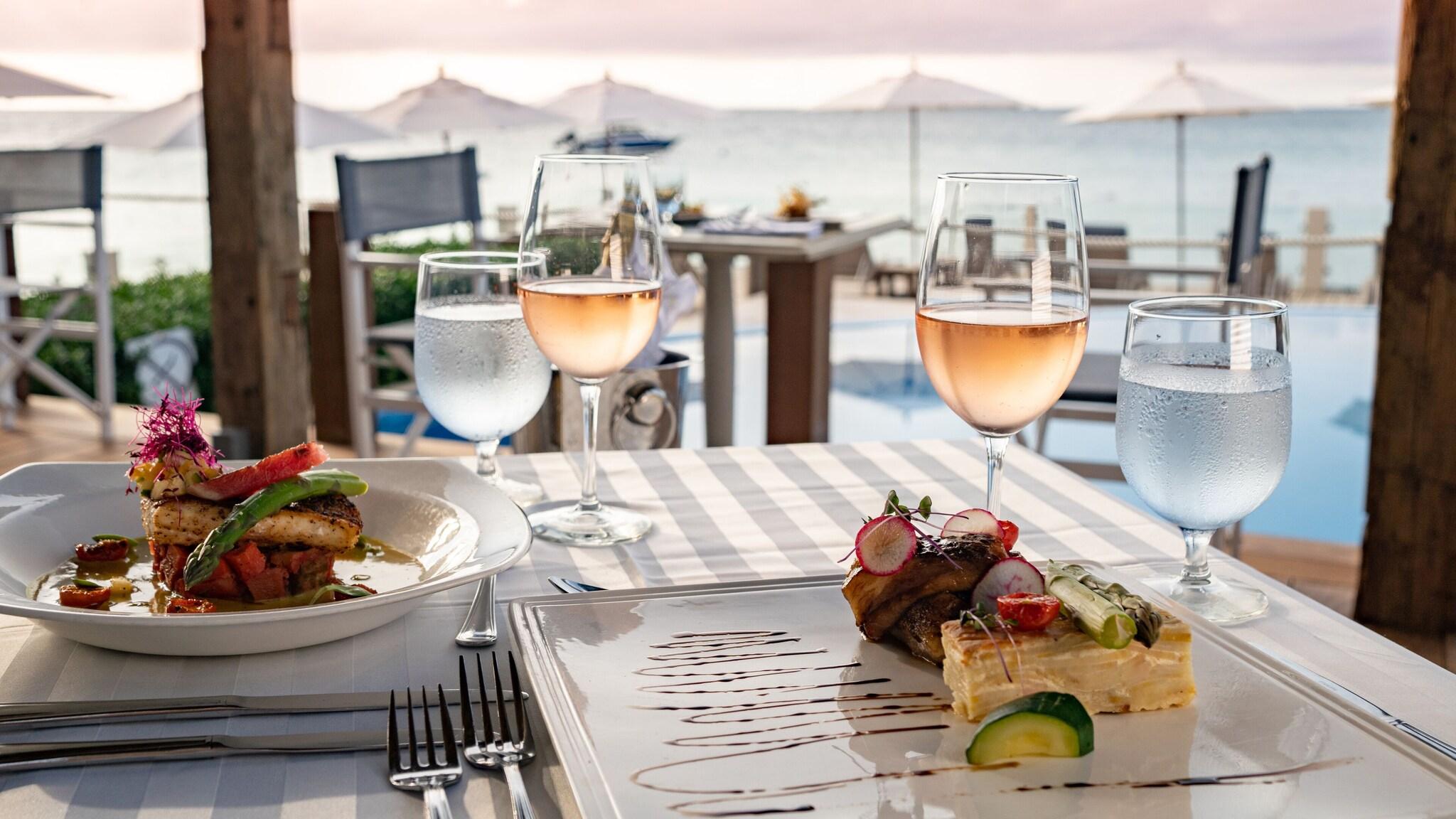 Blue Waters Resort and Spa 7