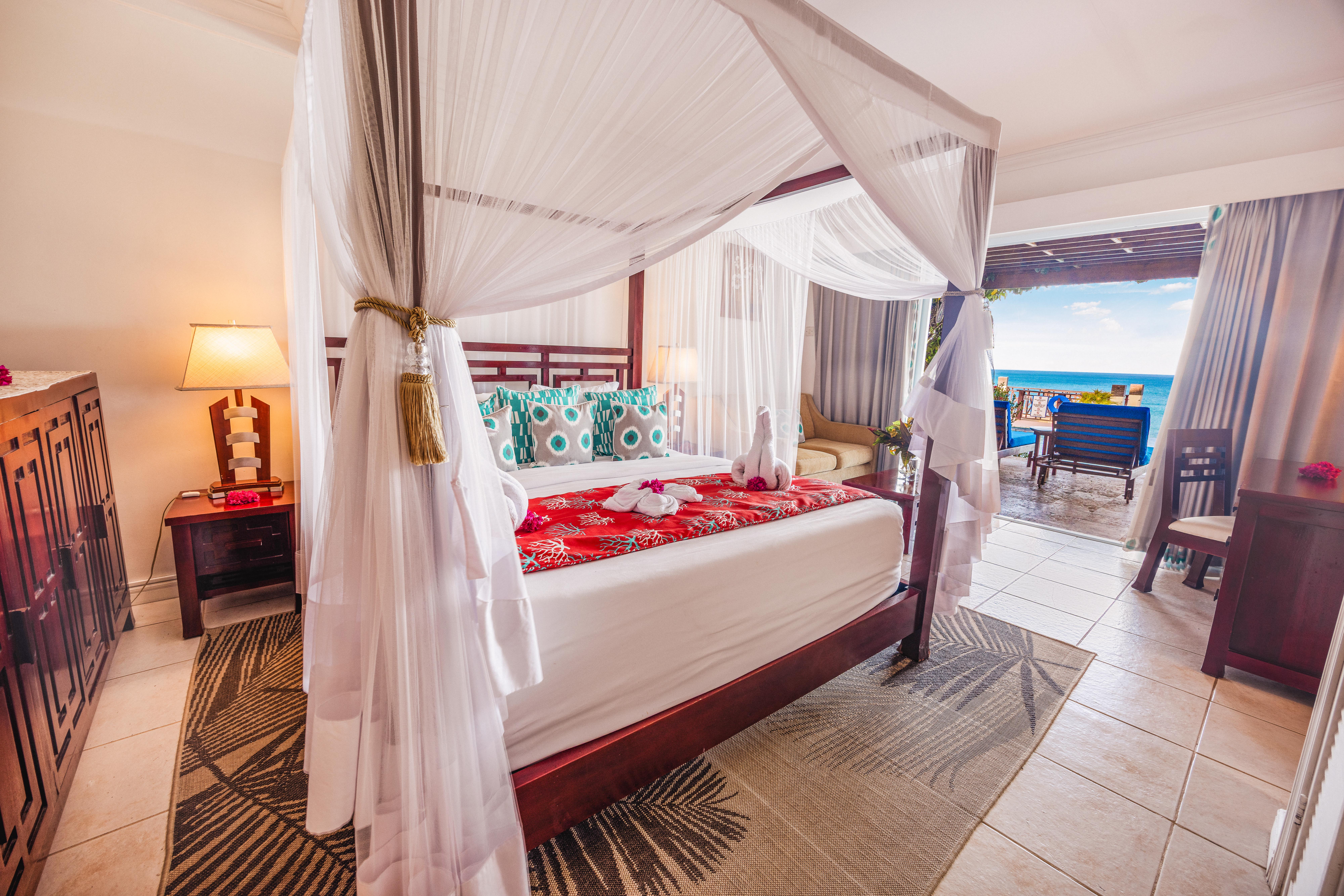 Calabash Cove Resort & Spa 5