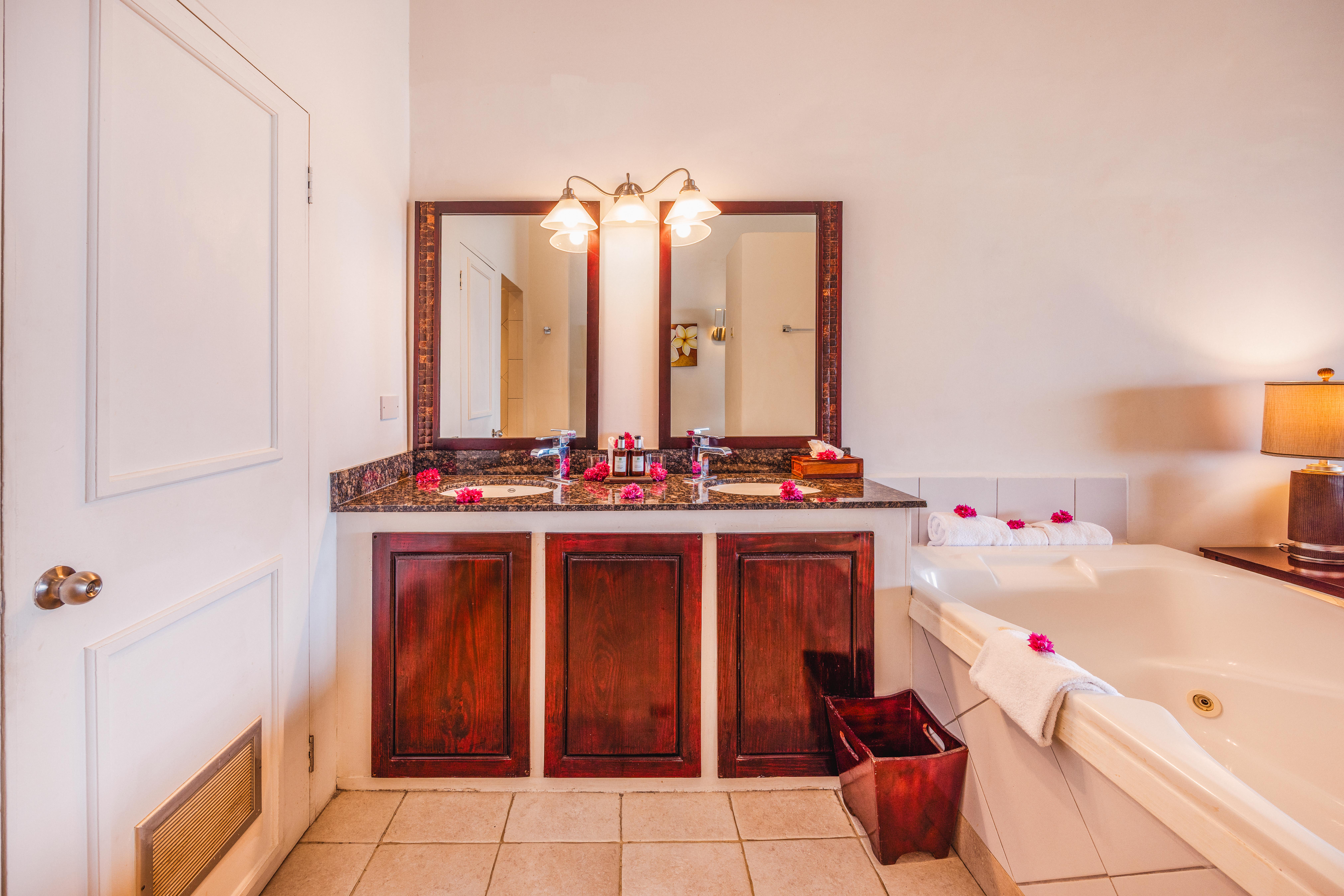 Calabash Cove Resort & Spa 6