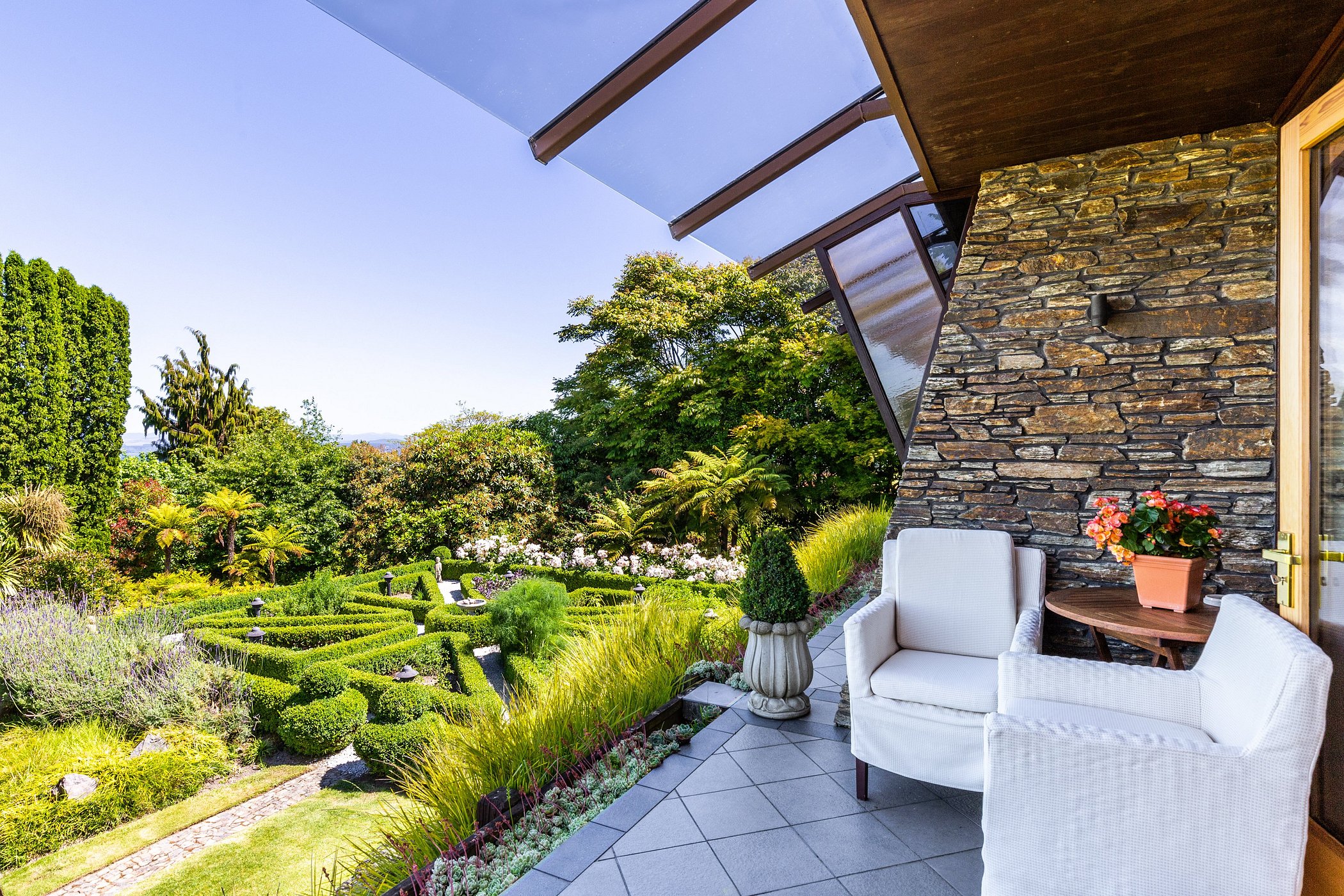 Lake Taupo Lodge 2