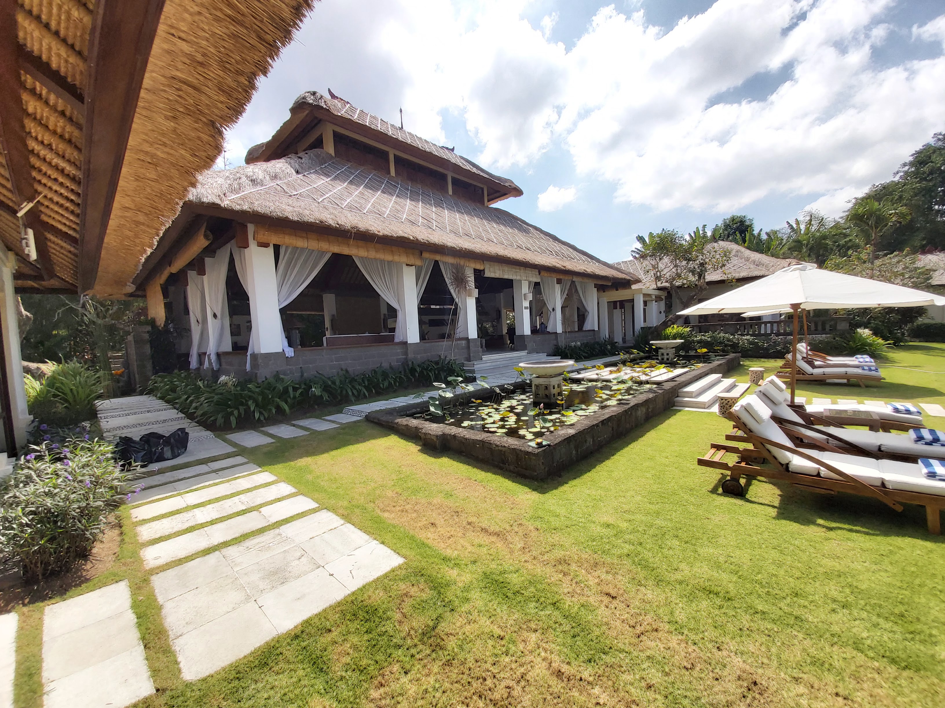 The Lotus Residence 8