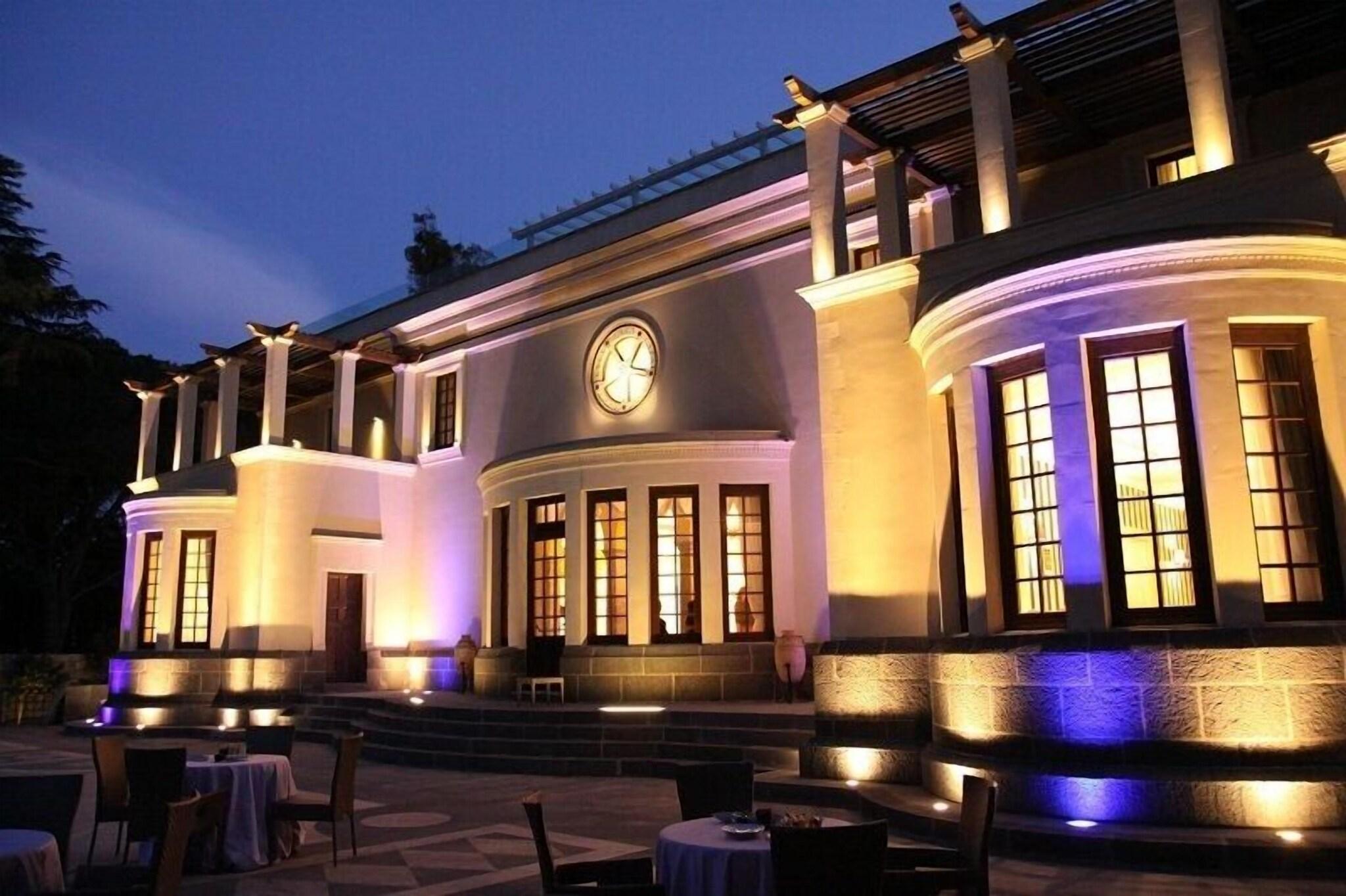 The Ashbee Hotel 3