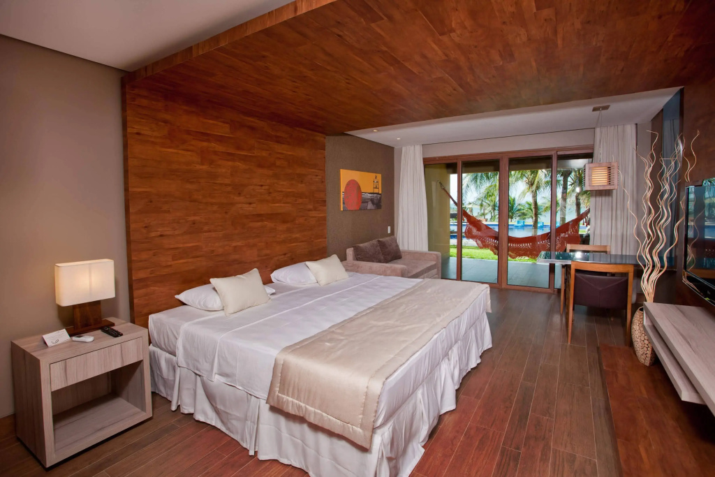 Carmel Charme Resort