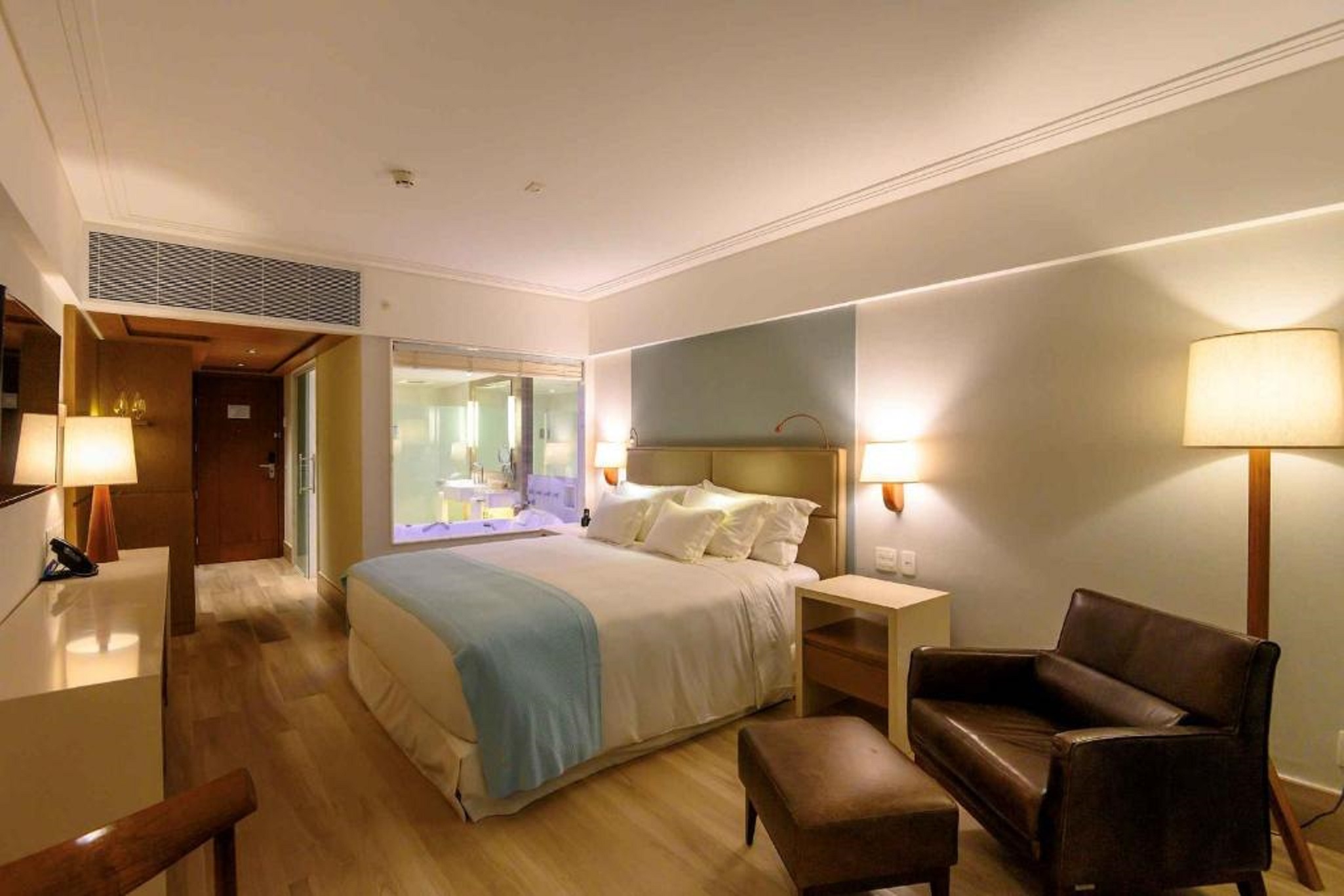 Vogal Luxury Beach Hotel & Spa 6