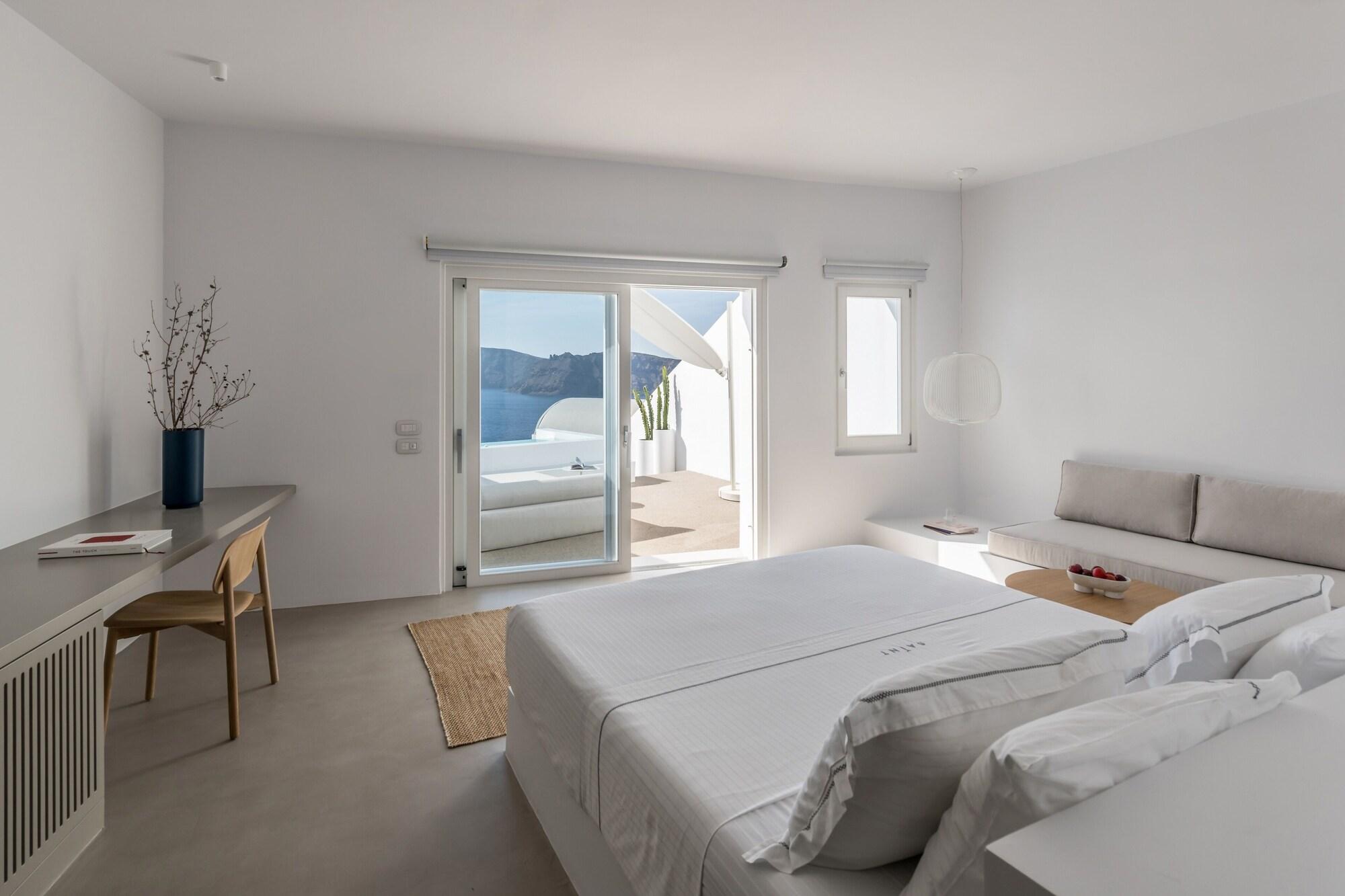 Saint Santorini 7