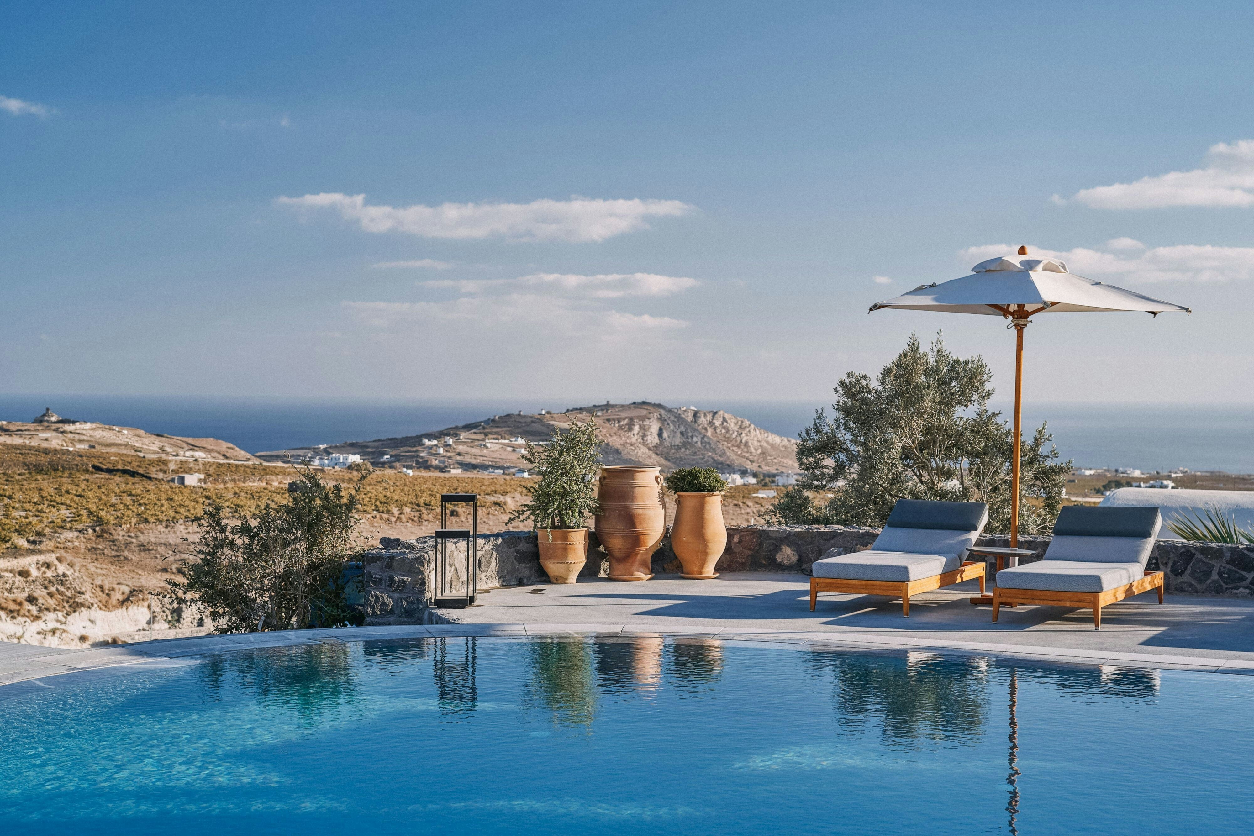 Vedema, a Luxury Collection Resort, Santorini 6