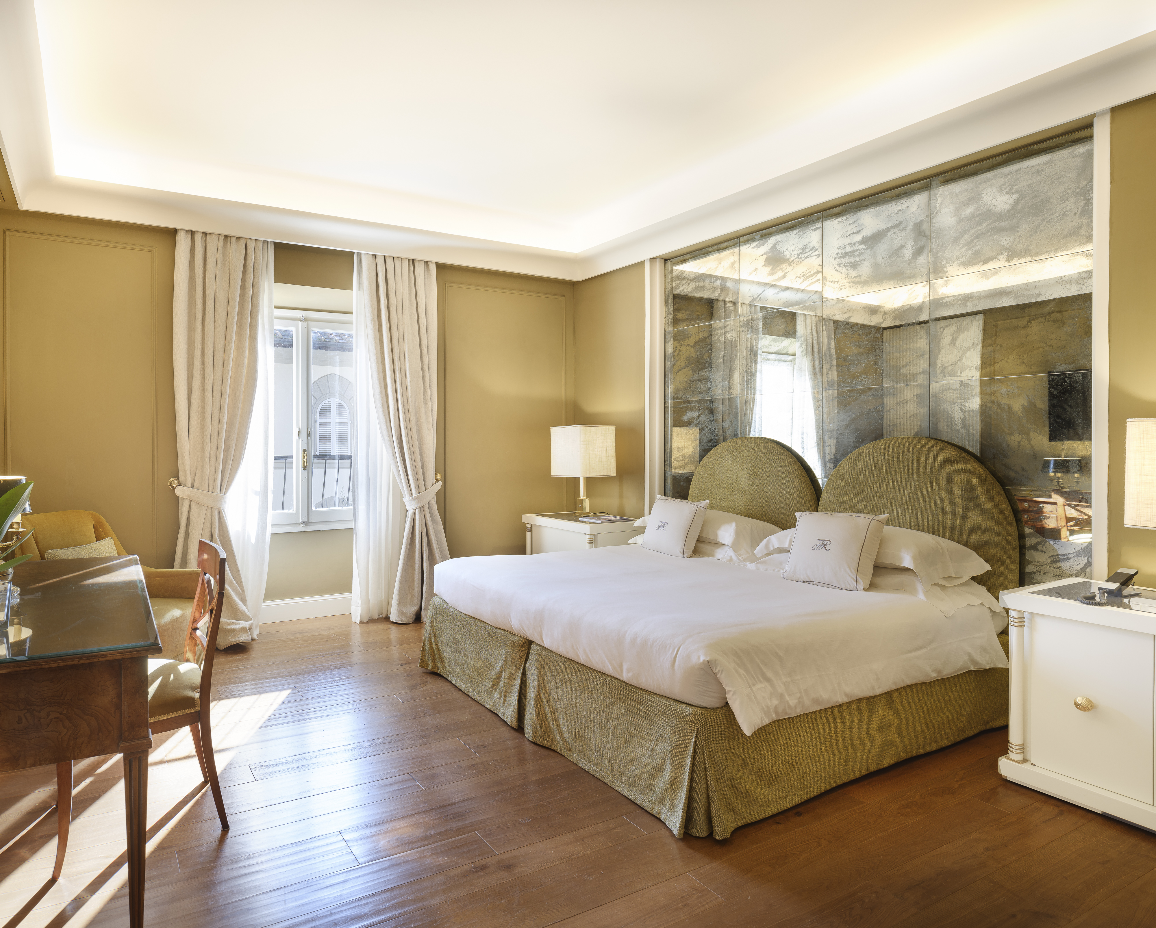 Hotel Regency 2