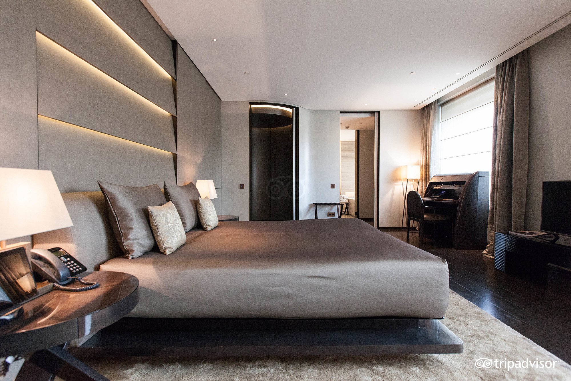 Armani Hotel