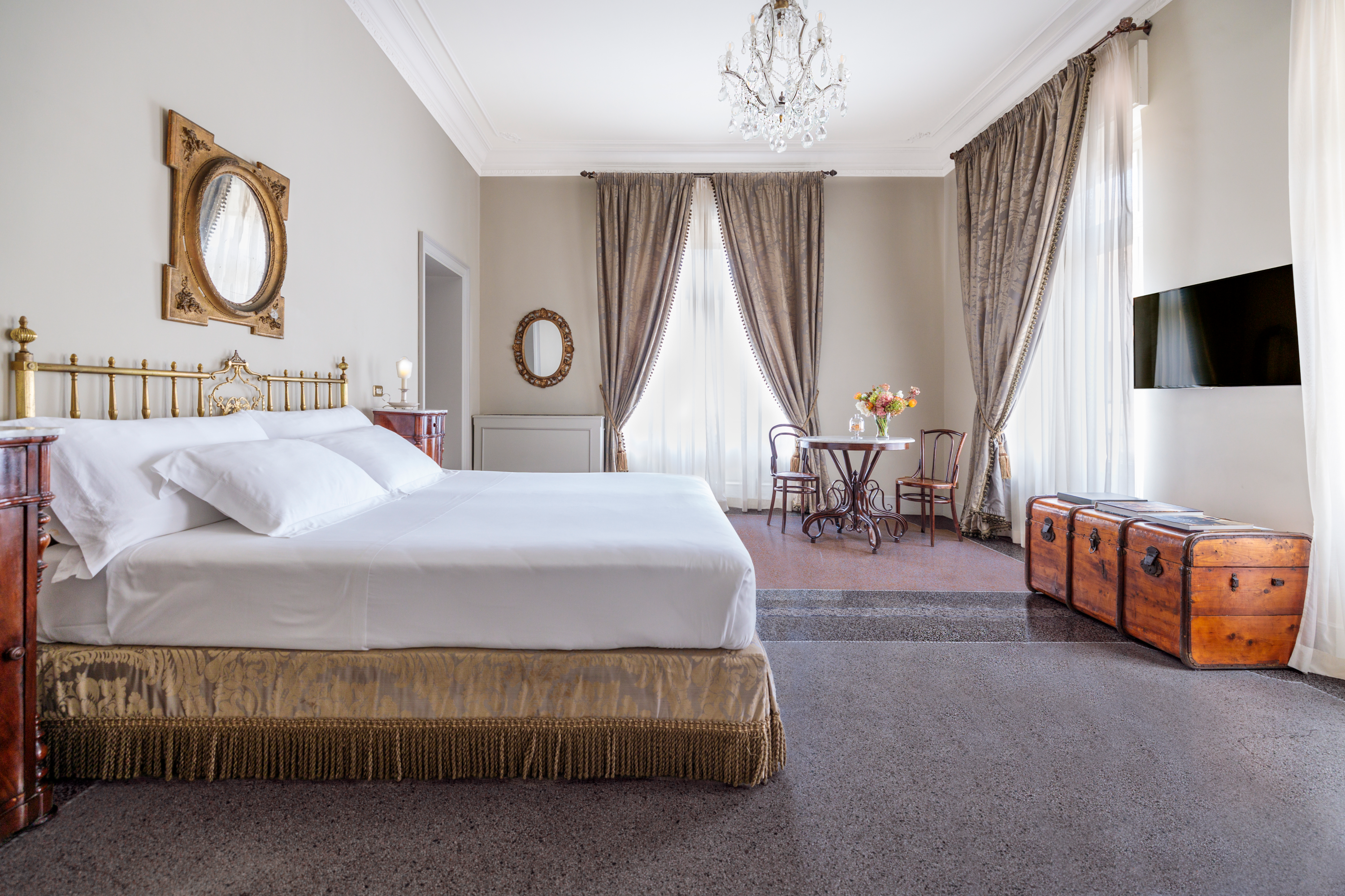 Hotel Locarno 4