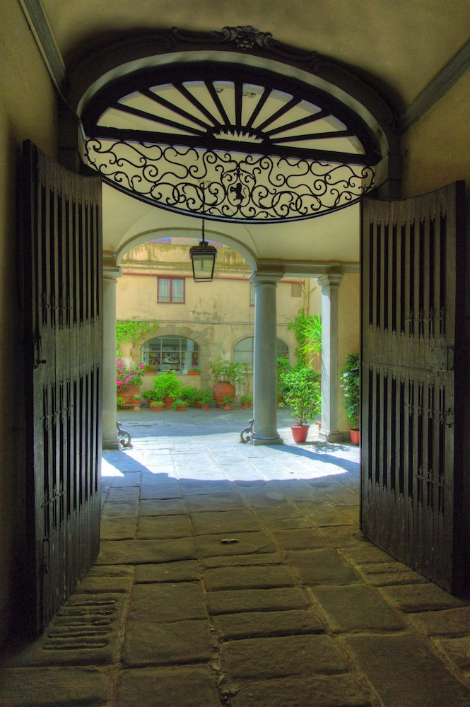 Palazzo Niccolini Al Duomo 3