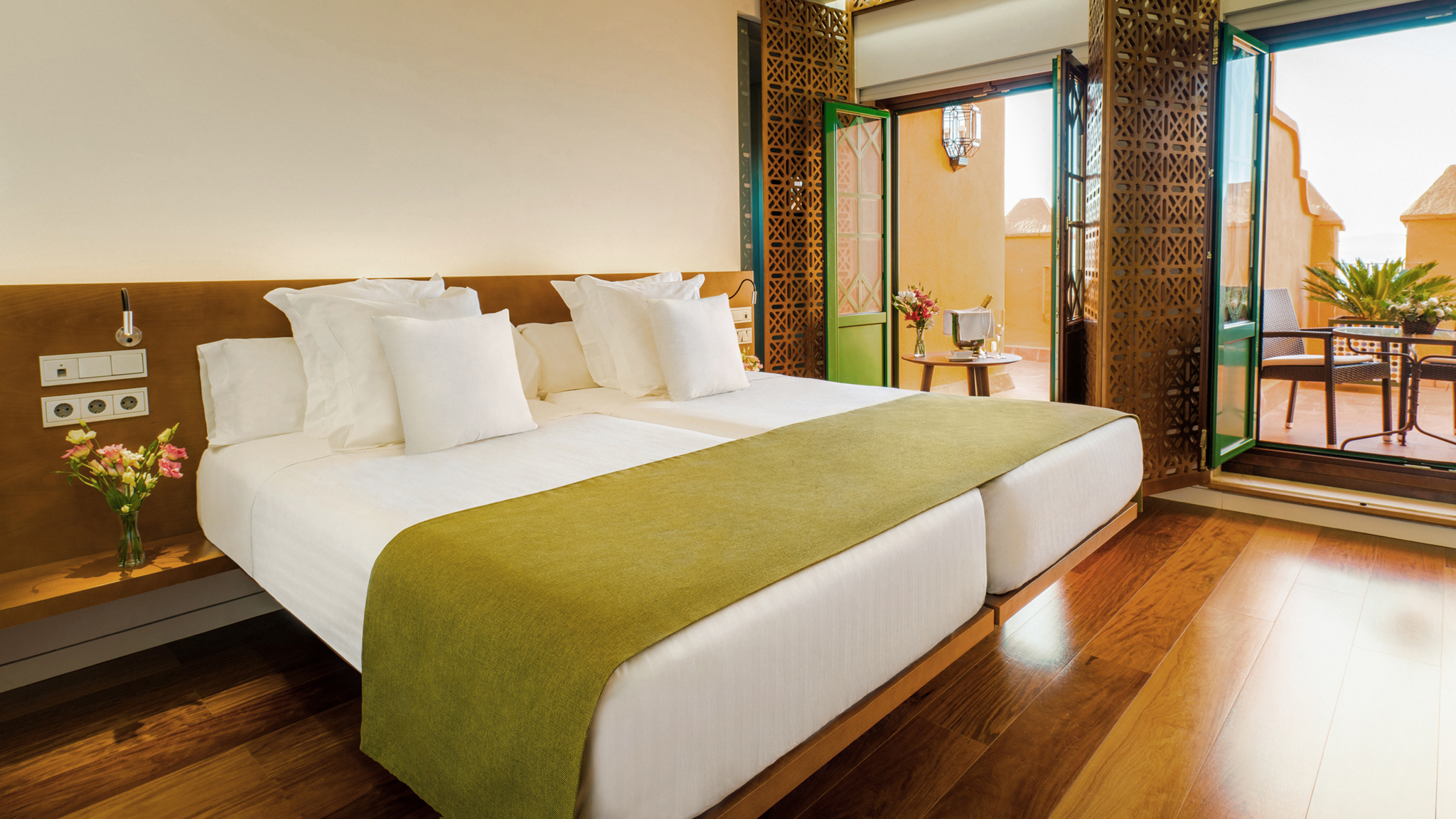 Hotel Alhambra Palace