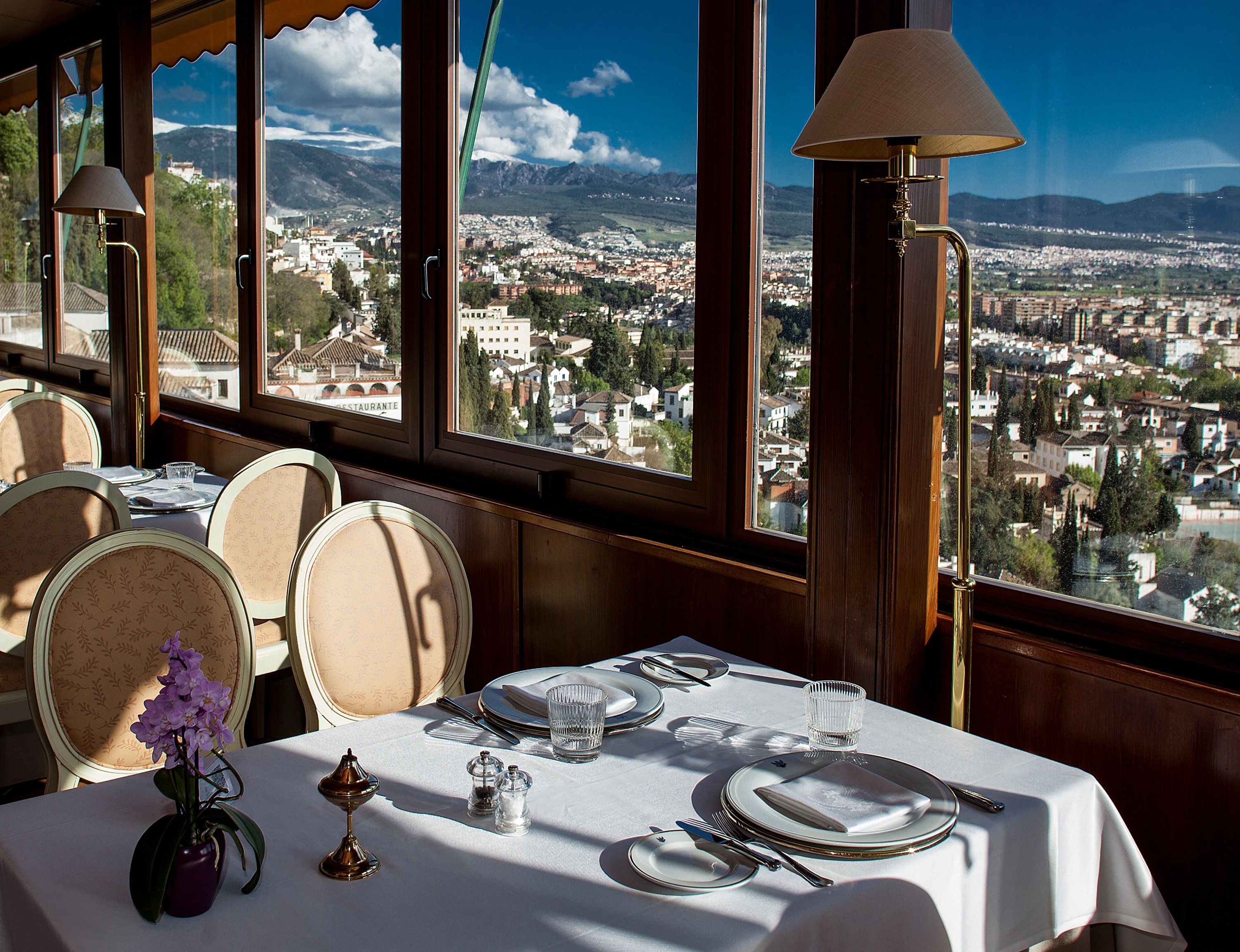 Hotel Alhambra Palace