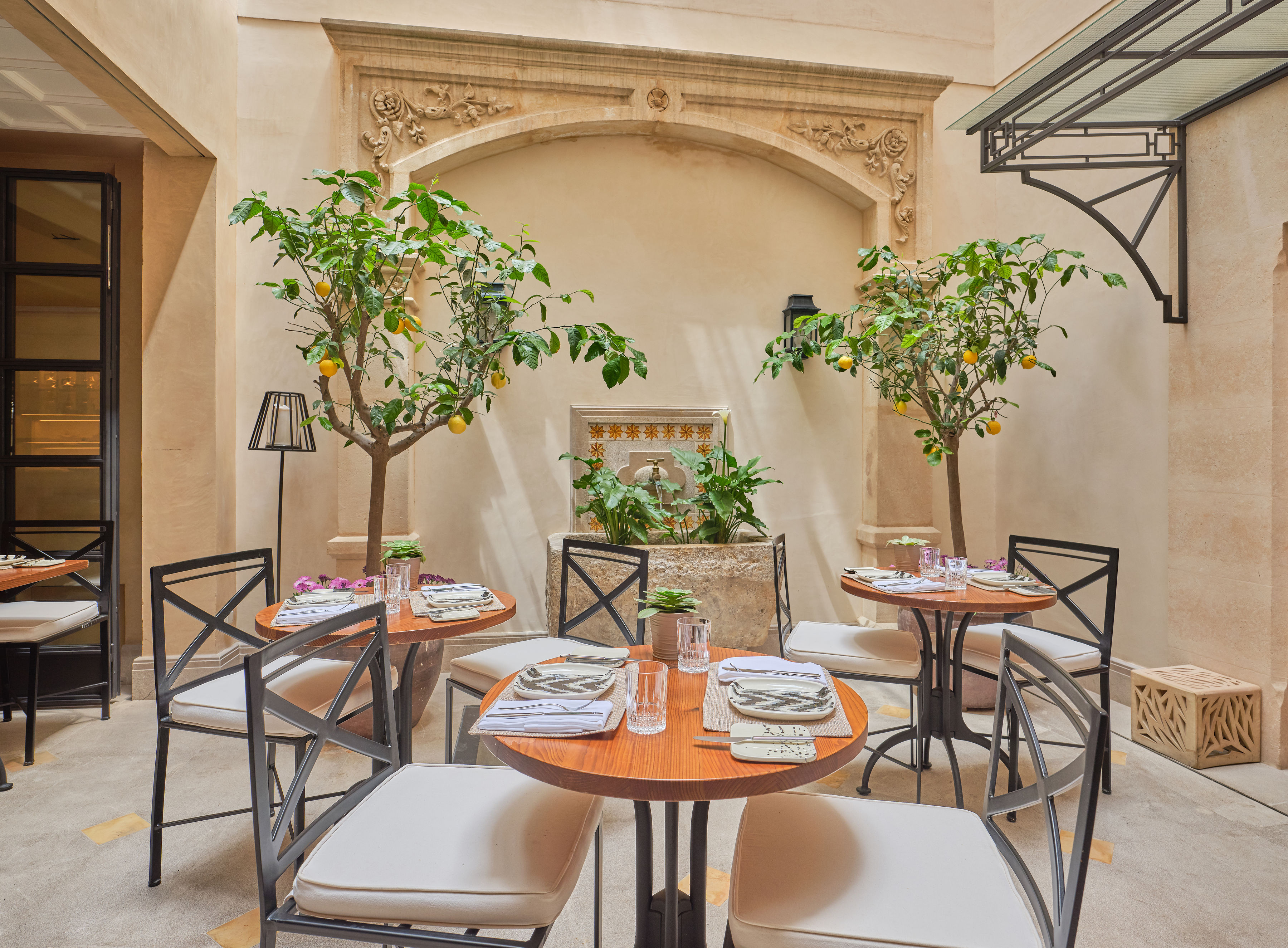 Hotel Glòria de Sant Jaume 8