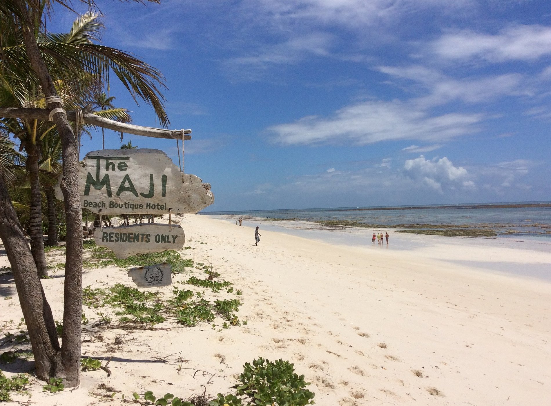 The Maji Beach Boutique Hotel 4