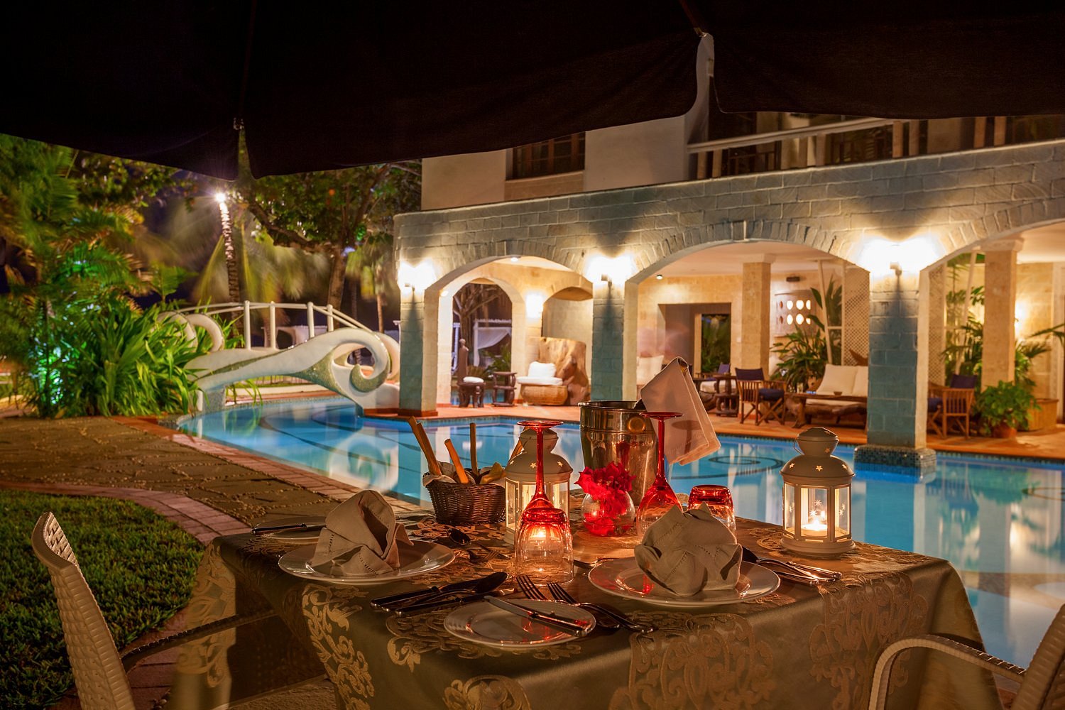 The Maji Beach Boutique Hotel 6