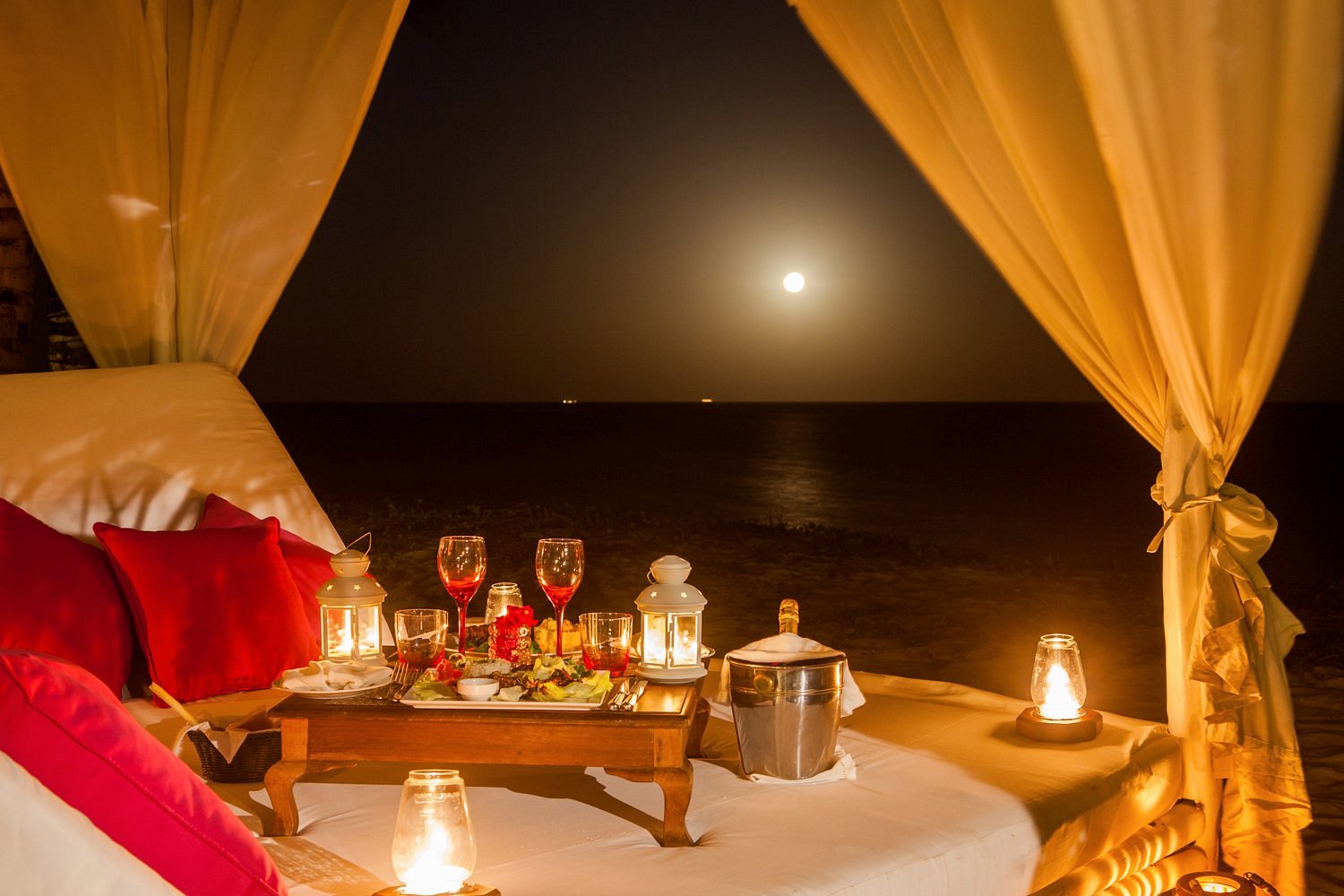 The Maji Beach Boutique Hotel 8