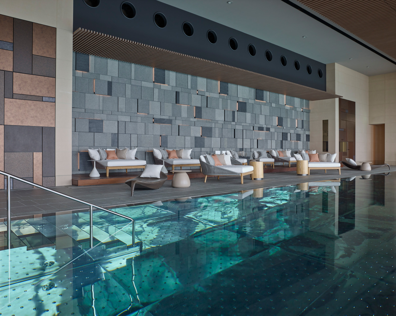 Four Seasons Hotel Tokyo at Otemachi 4